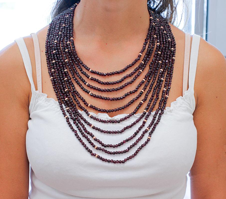 Garnets, Multi-Strands Necklace In Good Condition In Marcianise, Marcianise (CE)