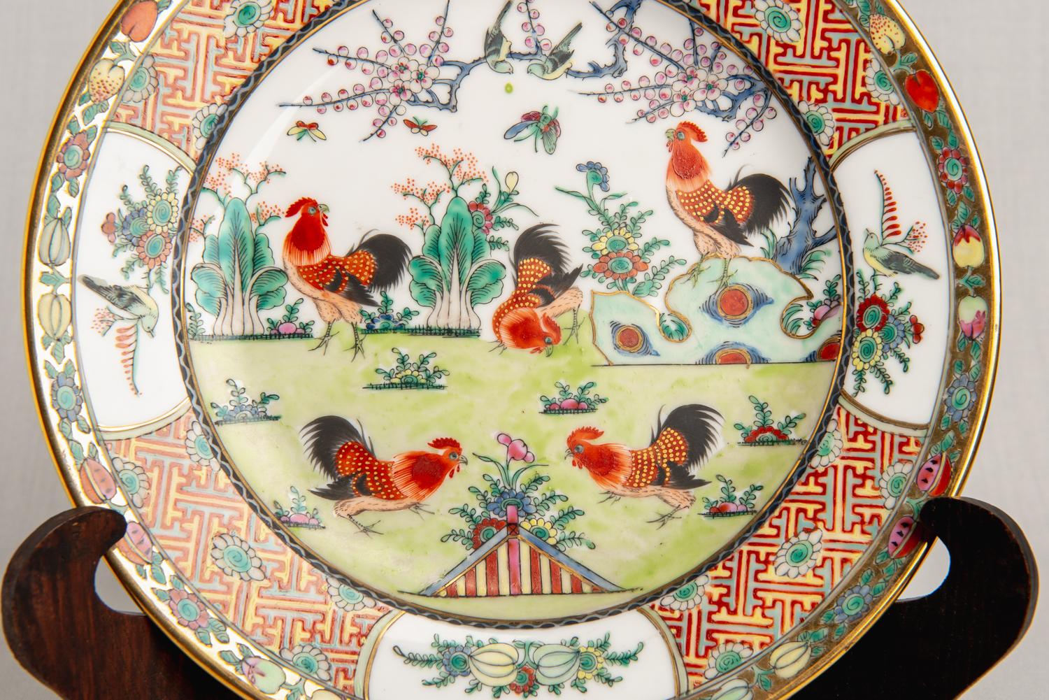 Cold-Painted  Chinese Porcelain Set  For Sale
