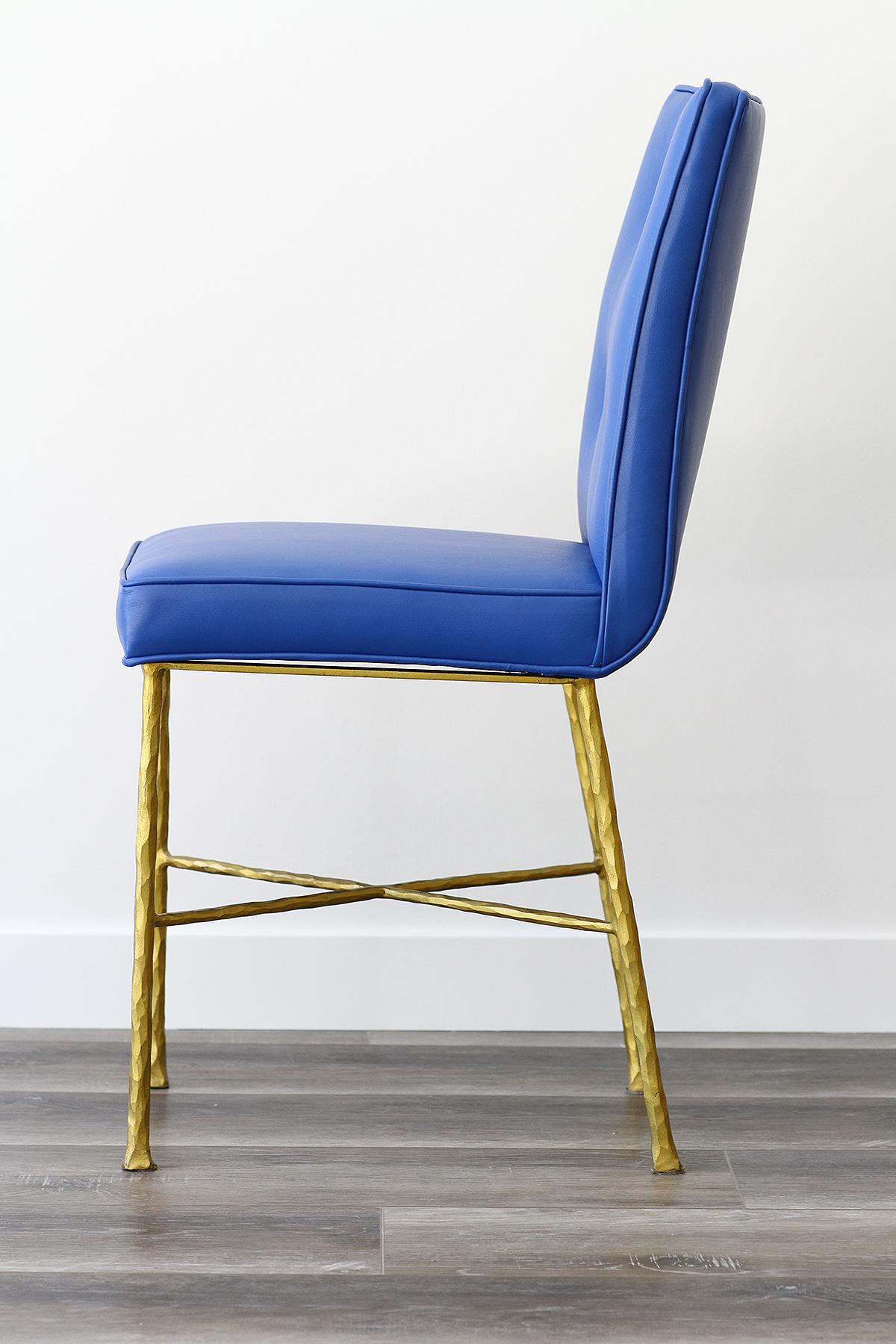 Garouste & Bonetti Stühle, seltener Satz von 6 Stühlen, geschmiedet von Diego Giacomettis Eisenschmied (Leder) im Angebot
