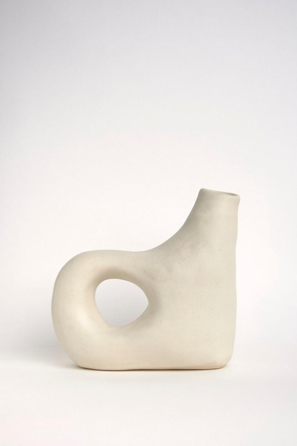 Garrafa No. I vase by Camila Apaez
One of a kind
Materials: stoneware
Dimensions: 17 x 8 x 18 cm
Options: White Bone, Chocolate, Buttermilk, Charcoal Black, Glossy, Spotted Gray, Pale Opal, Nube, Glossy.

This year has been shaped by the