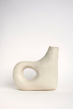 Garrafa No. I Vase by Camila Apaez
