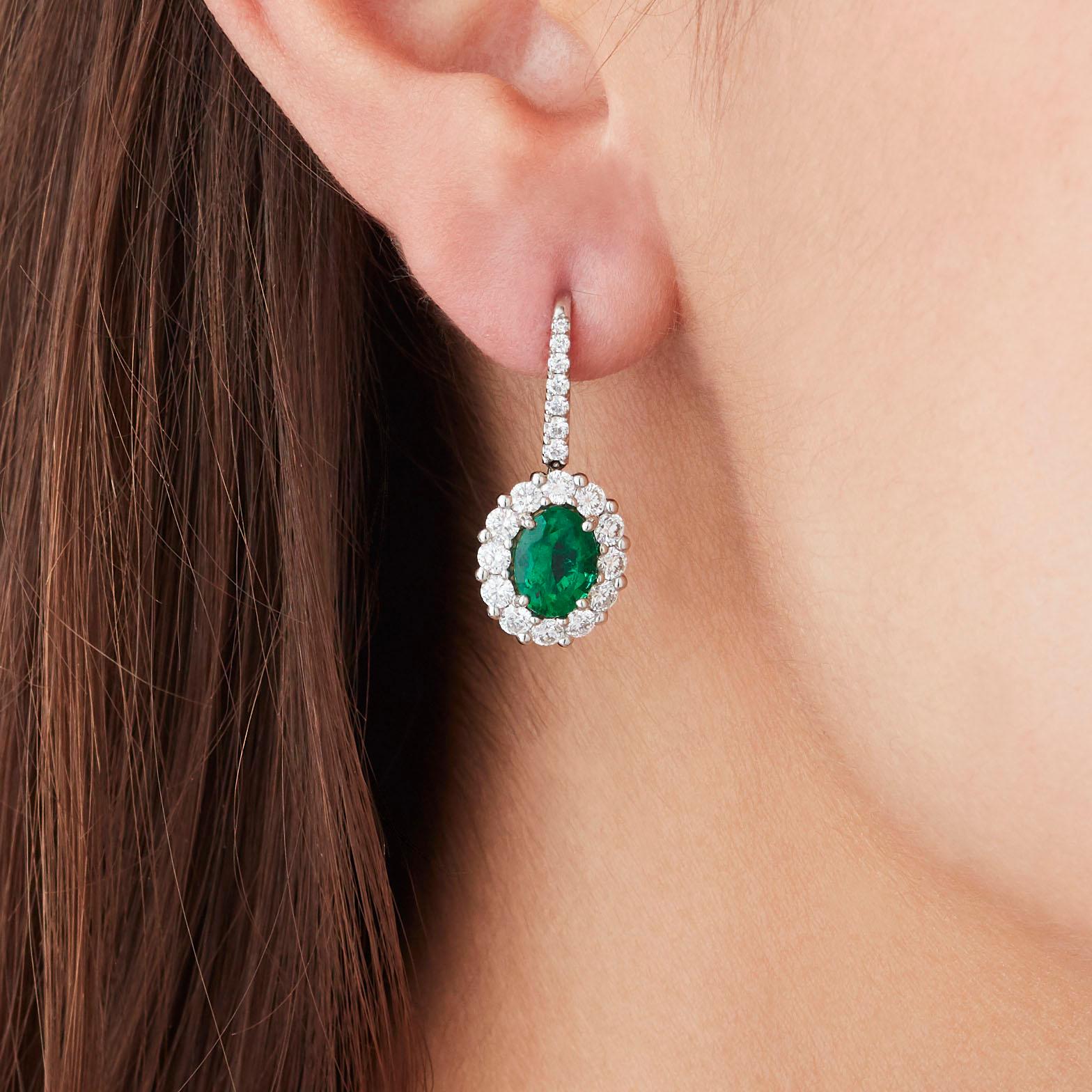 Garrard '1735' Platinum GCS Certified Emerald and White Diamond Cluster Earrings For Sale 2