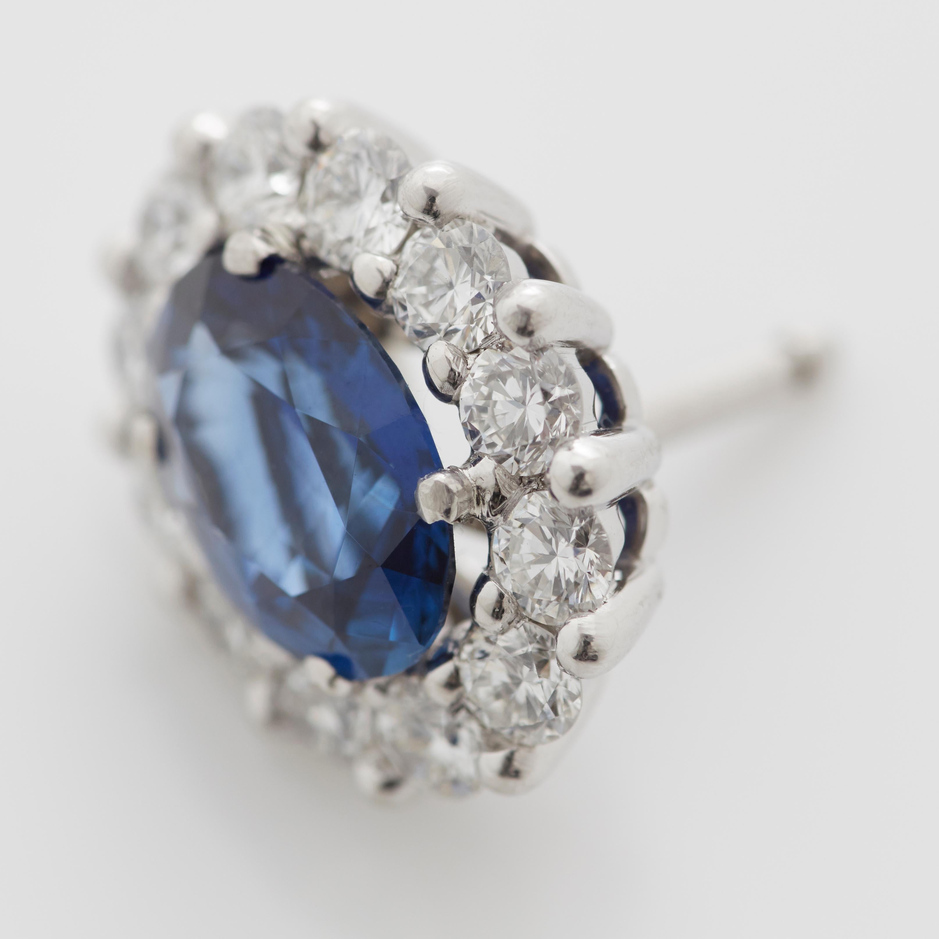 Garrard '1735' Platinum GIA Certified Oval Blue Sapphire Diamond Cluster Studs In New Condition In London, London