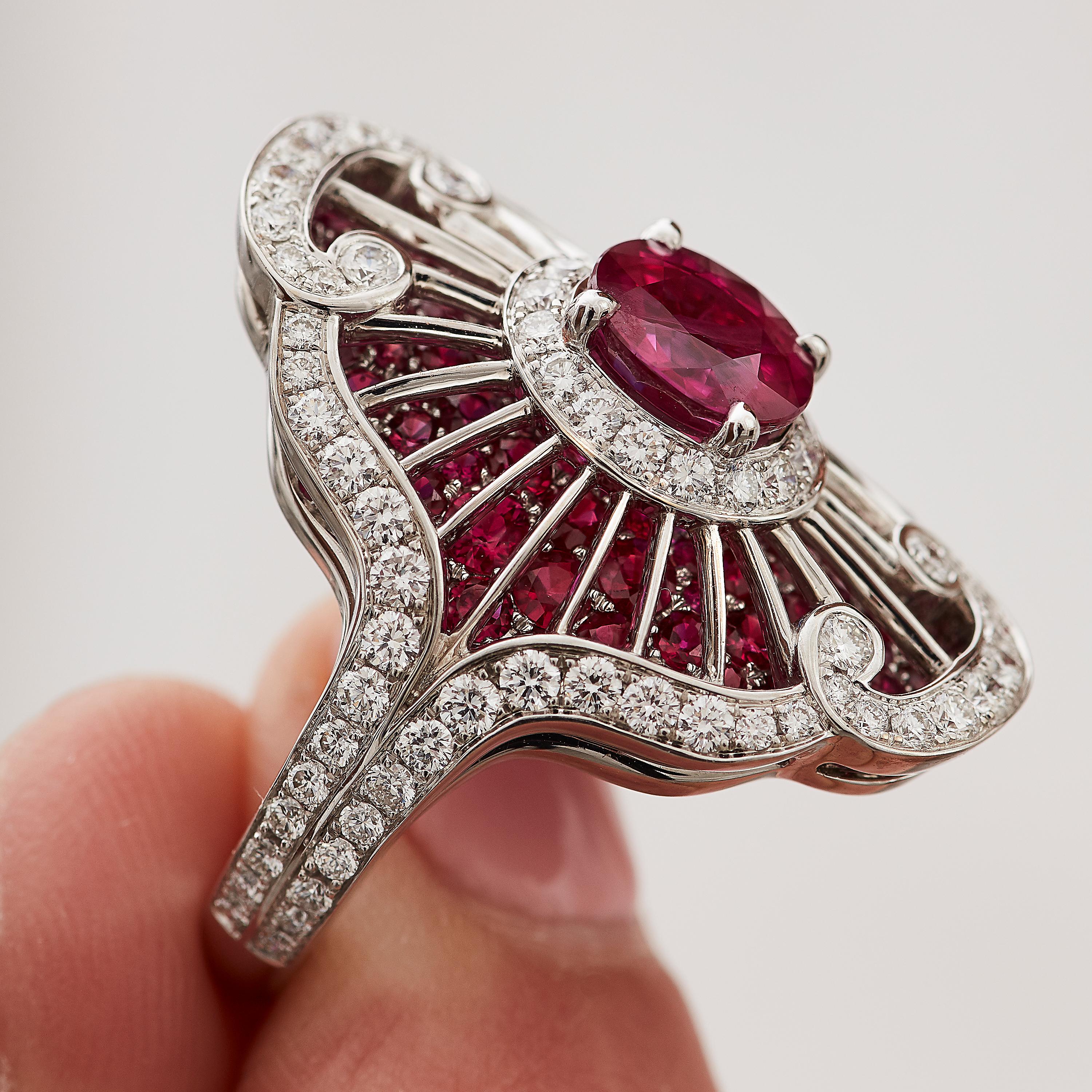 Women's Garrard 18 Karat White Gold GIA Oval Ruby 4.55 Carat and Diamond Radiating Ring For Sale