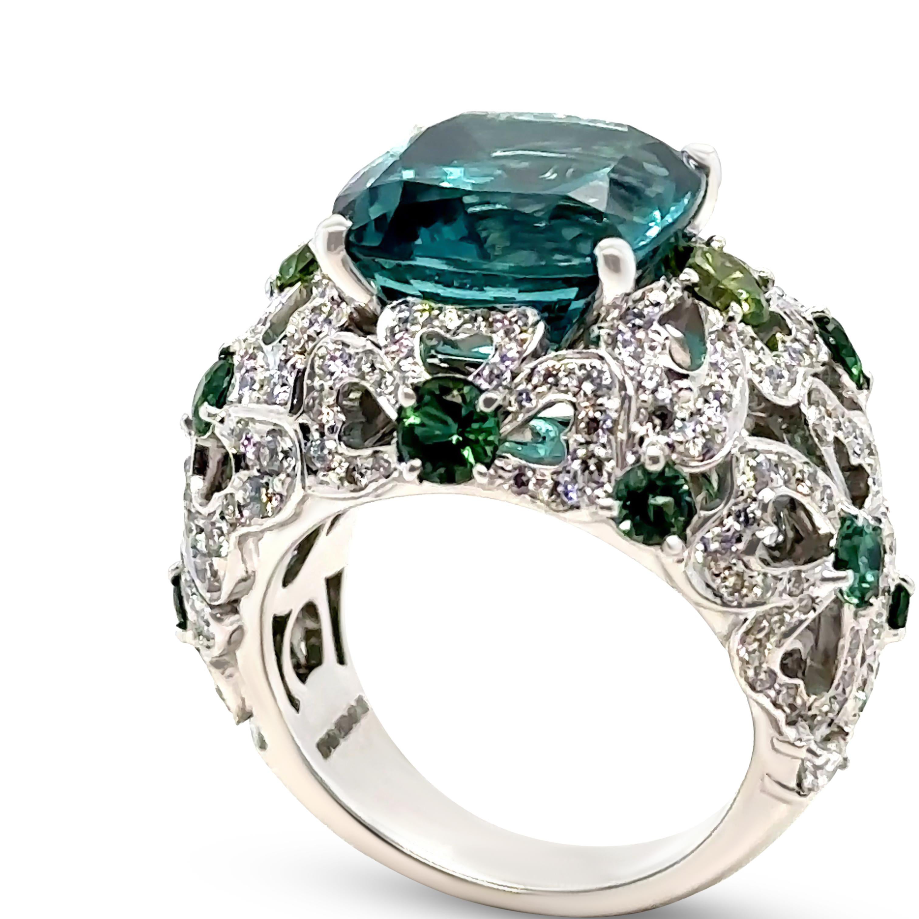 Garrard 18ct White Gold Bombé Cocktail Ring 11.47ct 1
