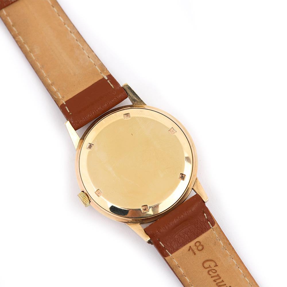 Garrard 9 Karat Gold Gents Swiss Mechanical Wristwatch Original Box, circa 1980 In Good Condition In Lancashire, Oldham