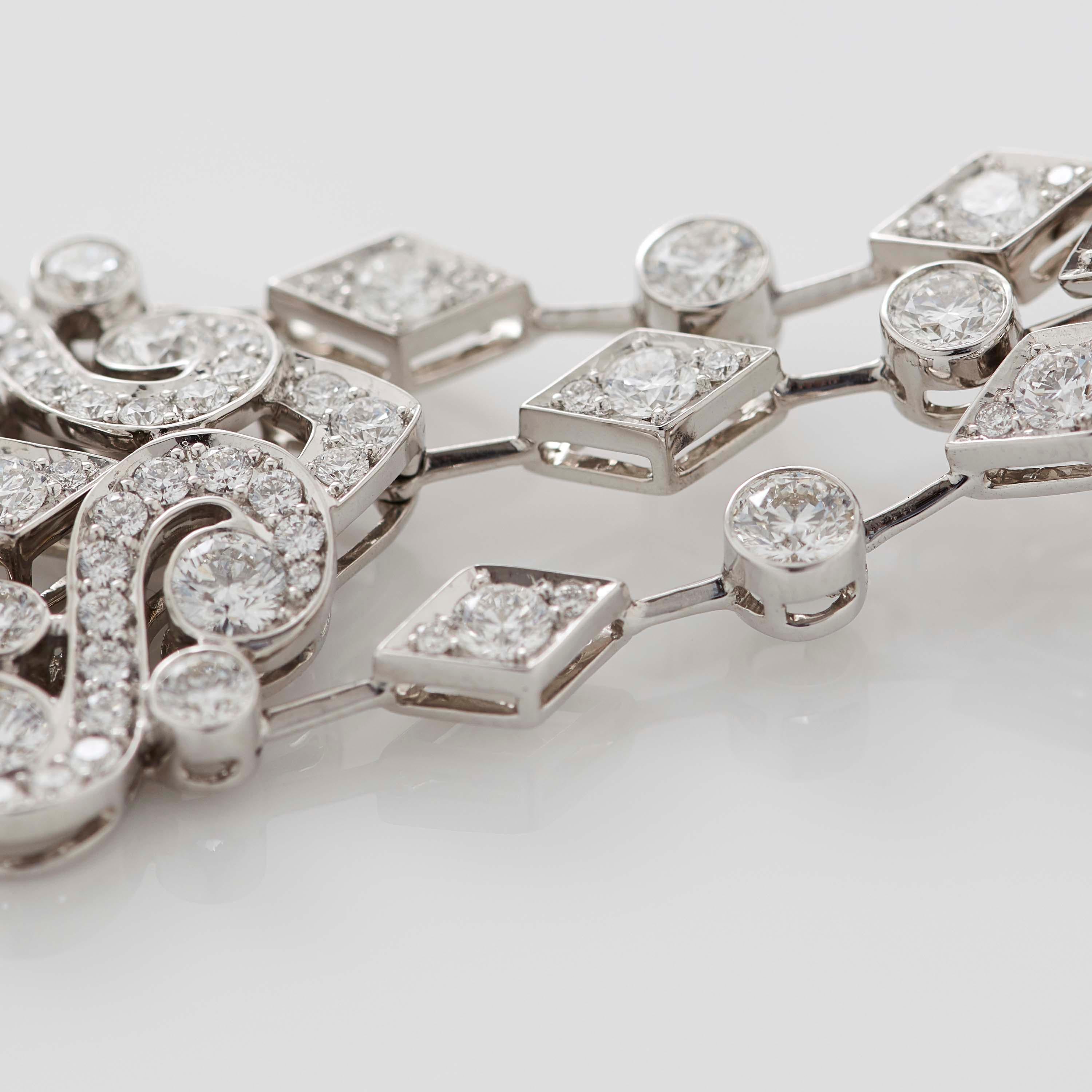 Garrard 'Albemarle' 18 Karat White Gold White Diamond Chandelier Earrings For Sale 2