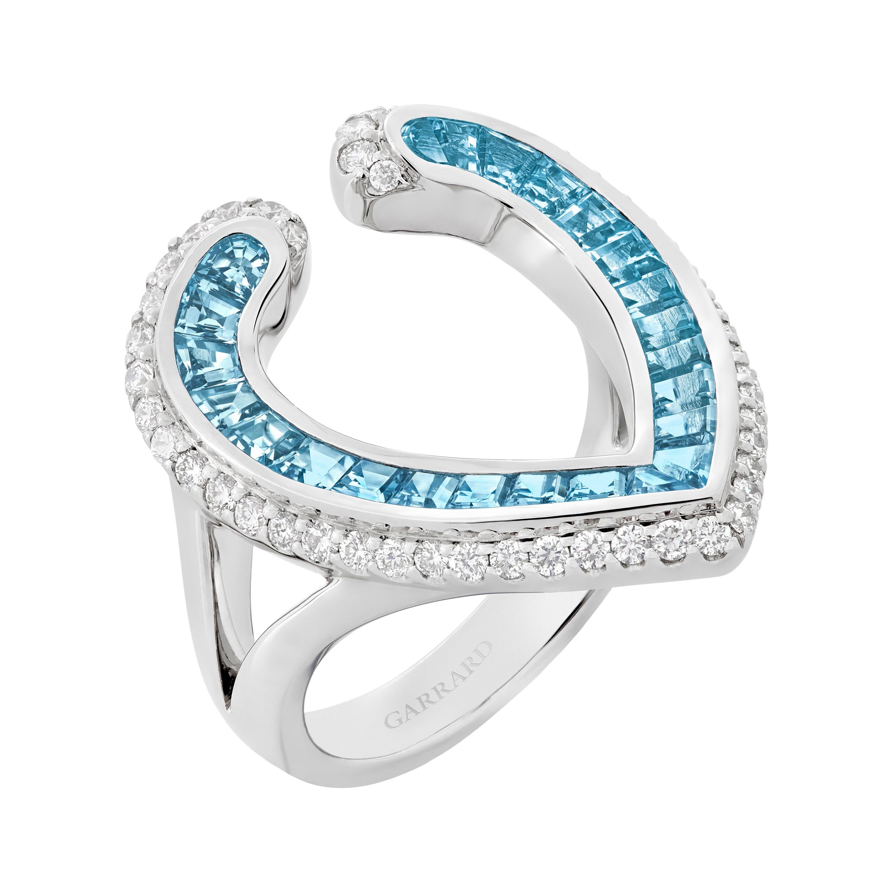 Garrard 'Aloria' 18 Karat White Gold Calibre Cut Aquamarine White Diamond Ring For Sale