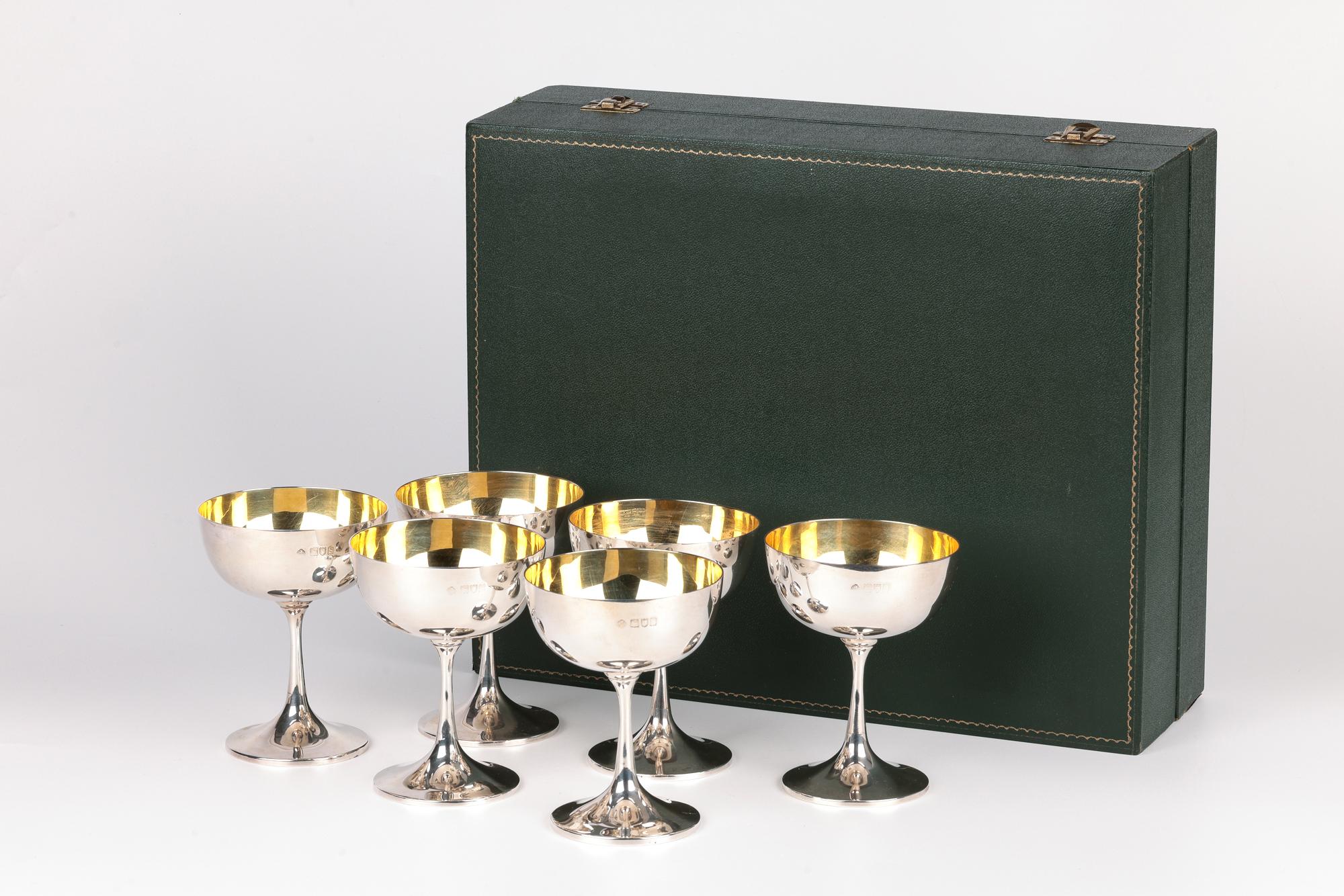 Garrard & Co Juego de seis copas de plata Art Nouveau de Hancocks & Co. en venta 8