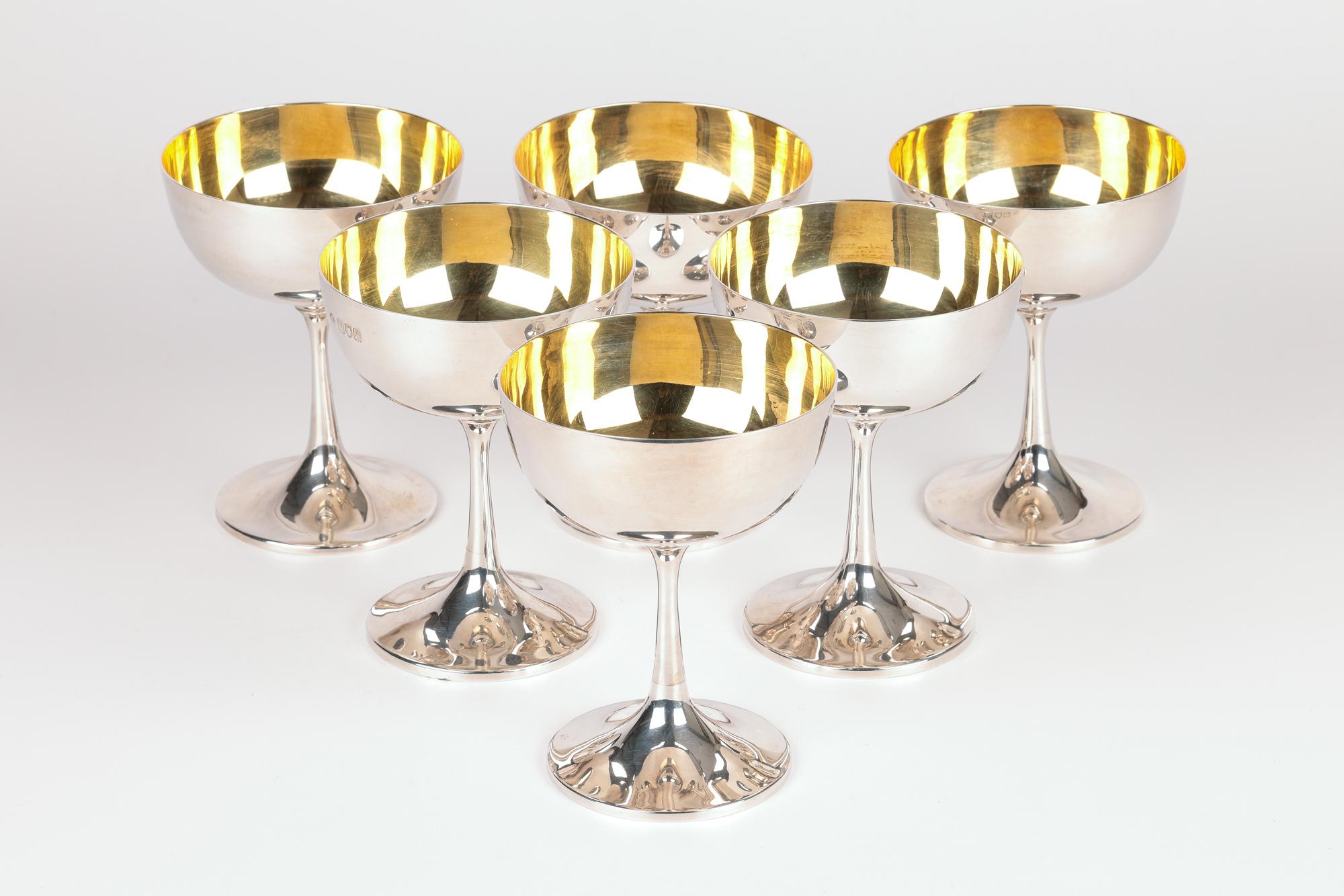 Garrard & Co Juego de seis copas de plata Art Nouveau de Hancocks & Co. Silver en venta