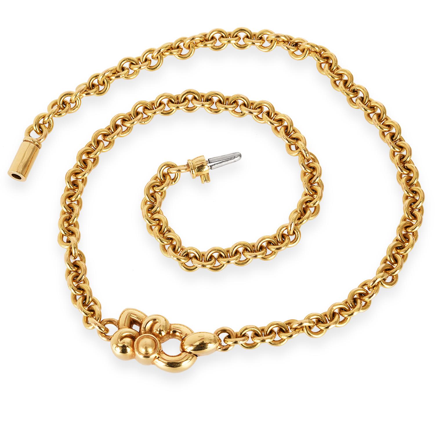 Garrard Co London 18K Gold Fleur De Lis Rolo Chain Necklace For Sale 1