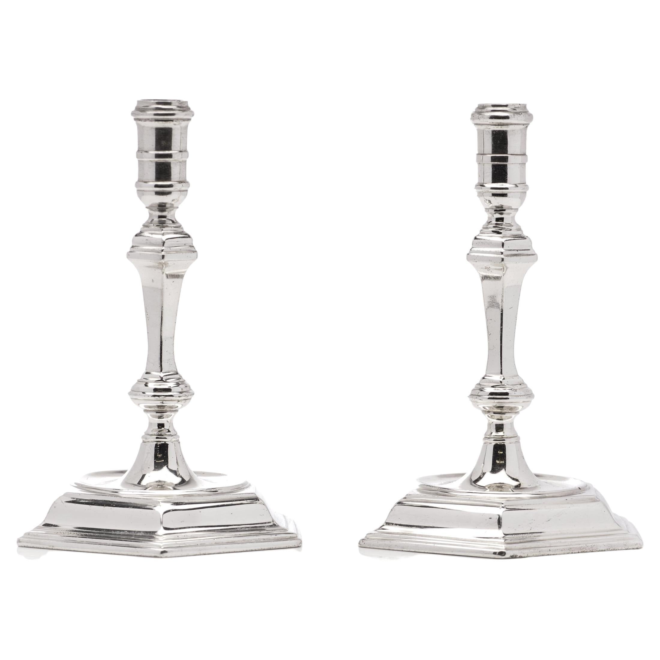 Garrard & Co. Paire de petits chandeliers vintage en argent sterling 925 Ltd. en vente