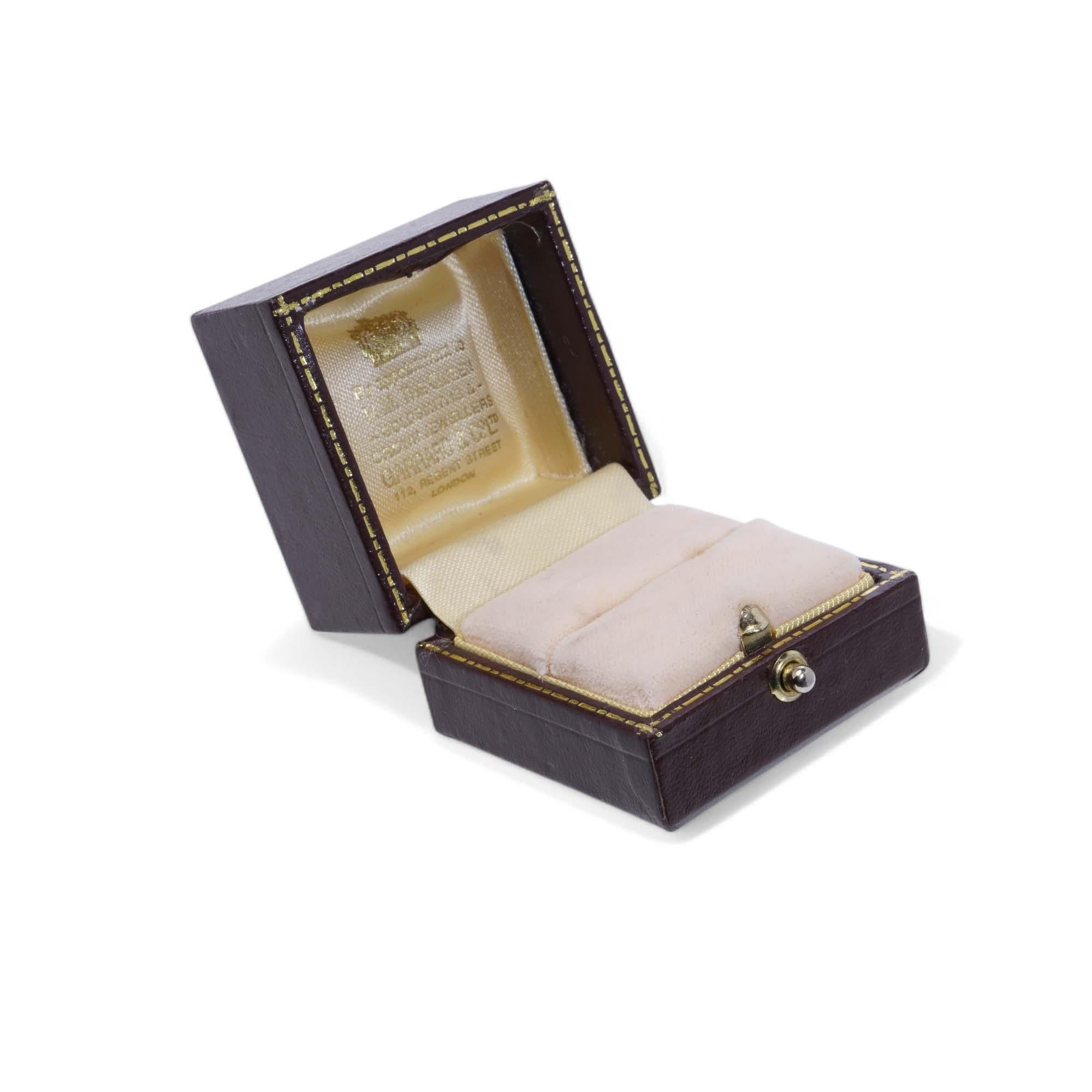 Garrard & Co. Boîte à anneaux Bon état - En vente à Braintree, GB
