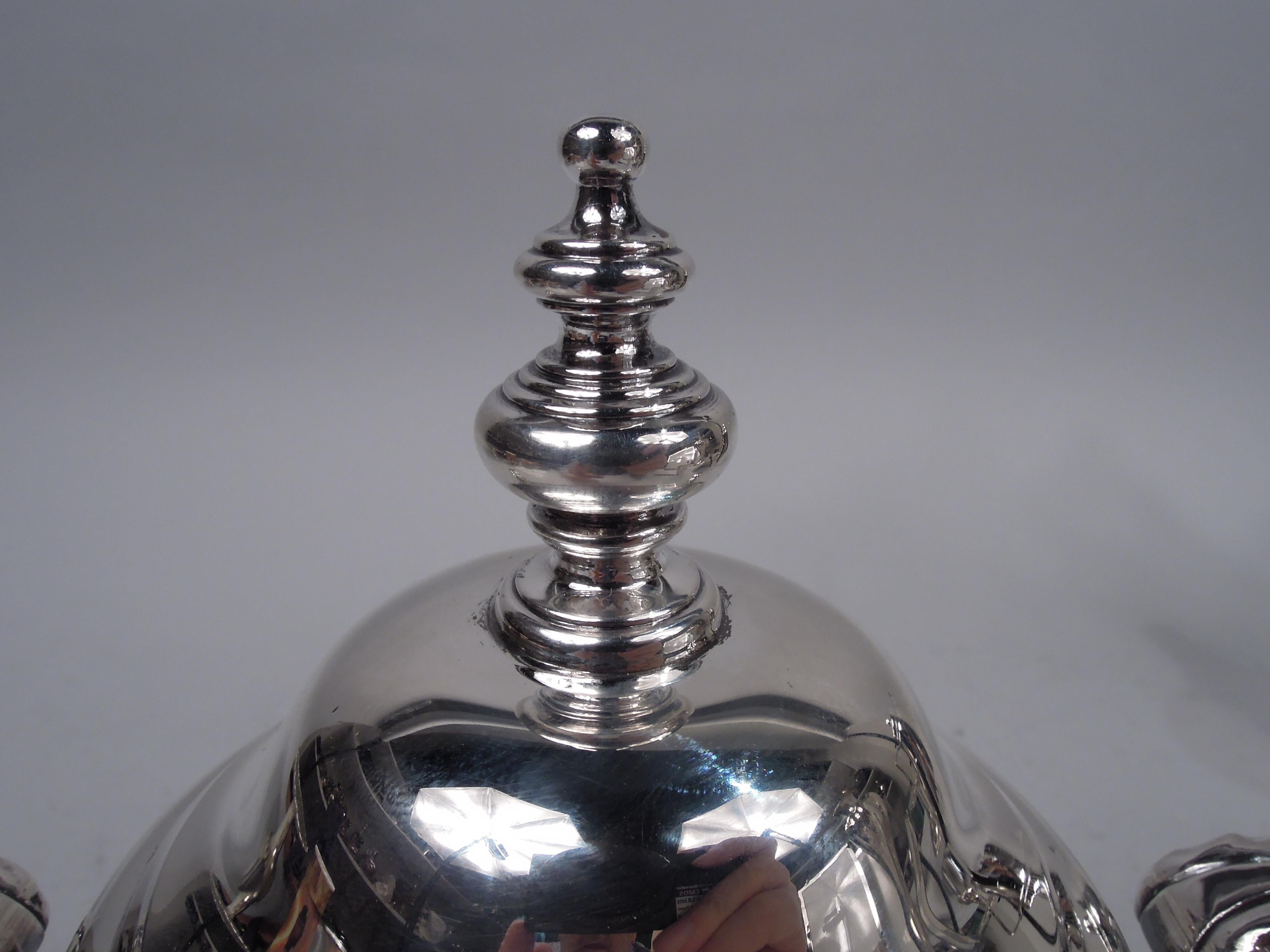 Early 20th Century Garrard English Neoclassical Sterling Silver Covered Urn, 1923 For Sale