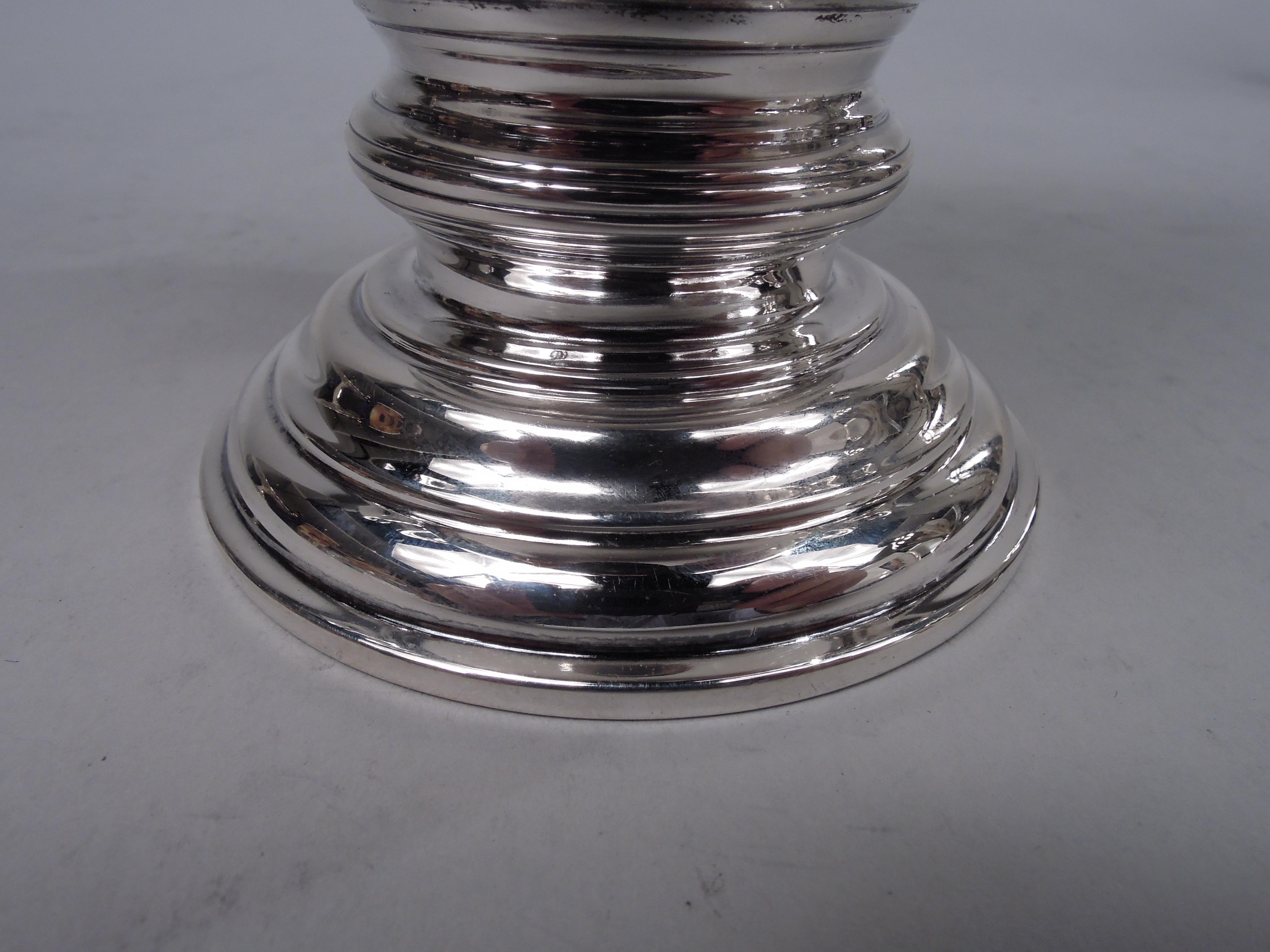 Garrard English Neoclassical Sterling Silver Covered Urn, 1923 For Sale 2