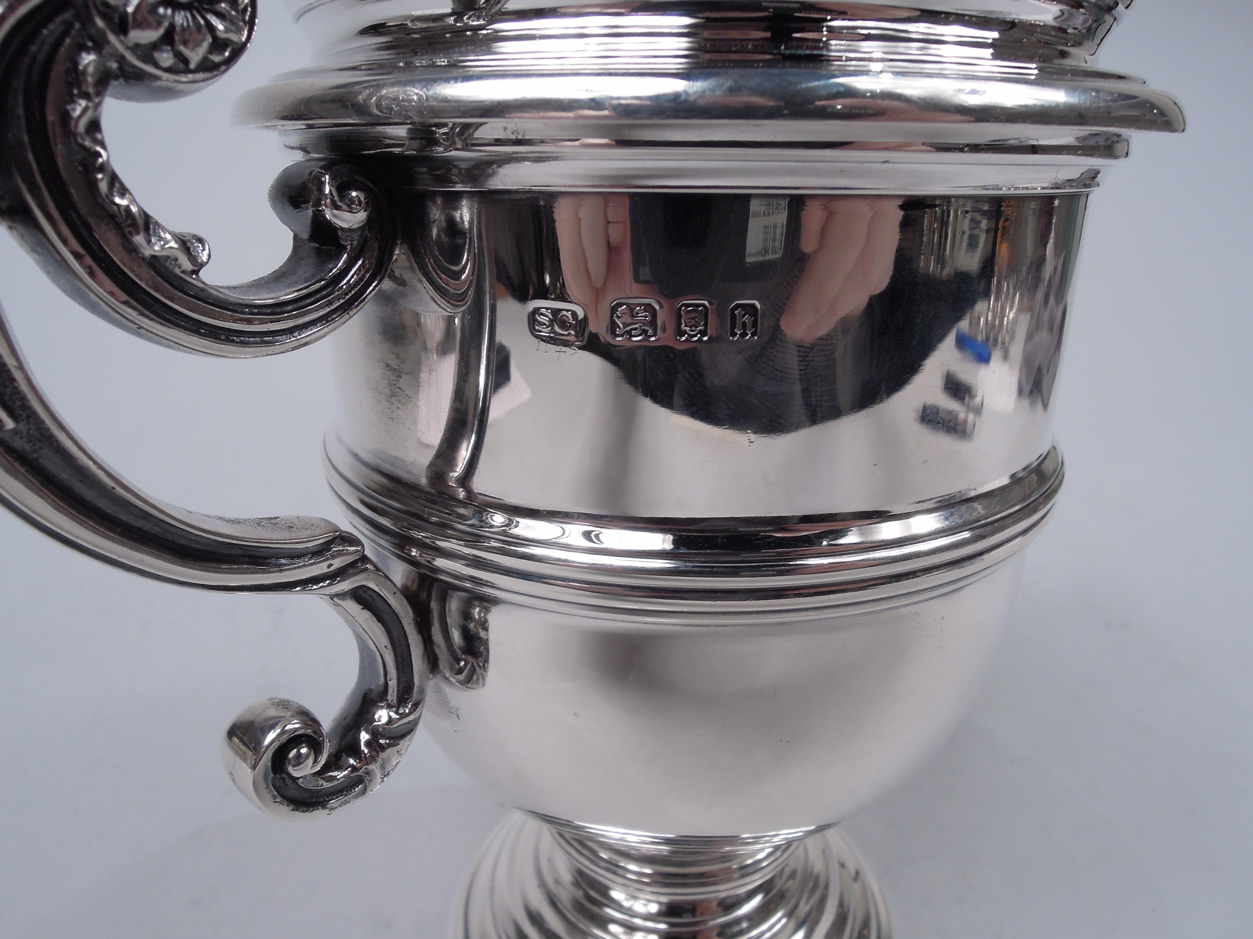 Garrard English Neoclassical Sterling Silver Covered Urn, 1923 For Sale 4