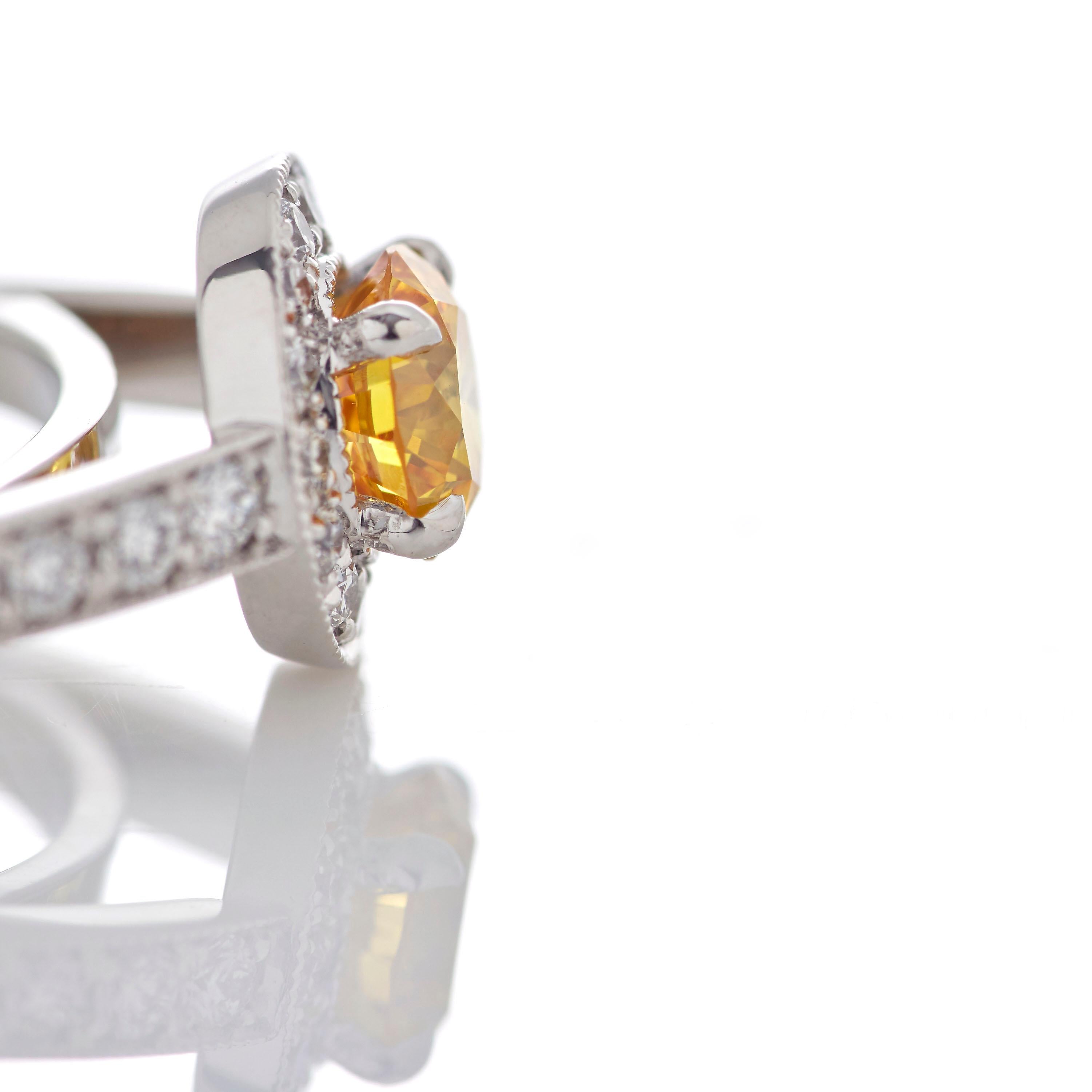Garrard 'Evermore' Platinum GIA Certified Round Yellow and White Diamond Ring In New Condition For Sale In London, London