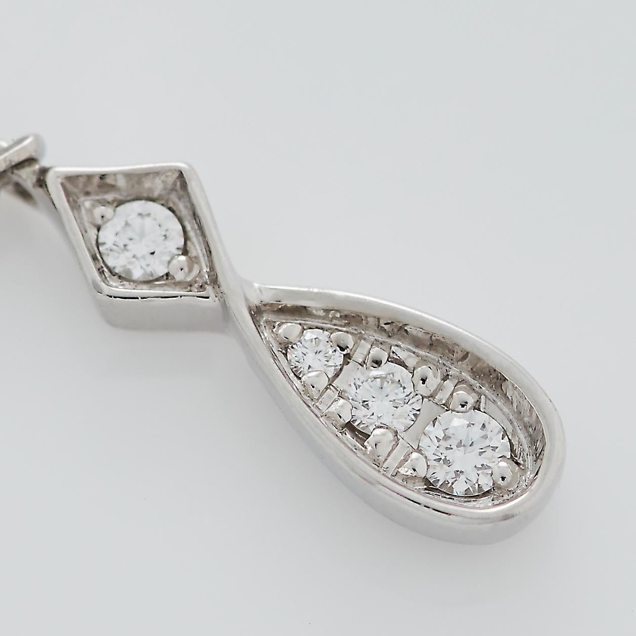 Garrard 'Muse' Filigree 18 Karat White Gold Diamond and Blue Sapphire Necklace For Sale 6