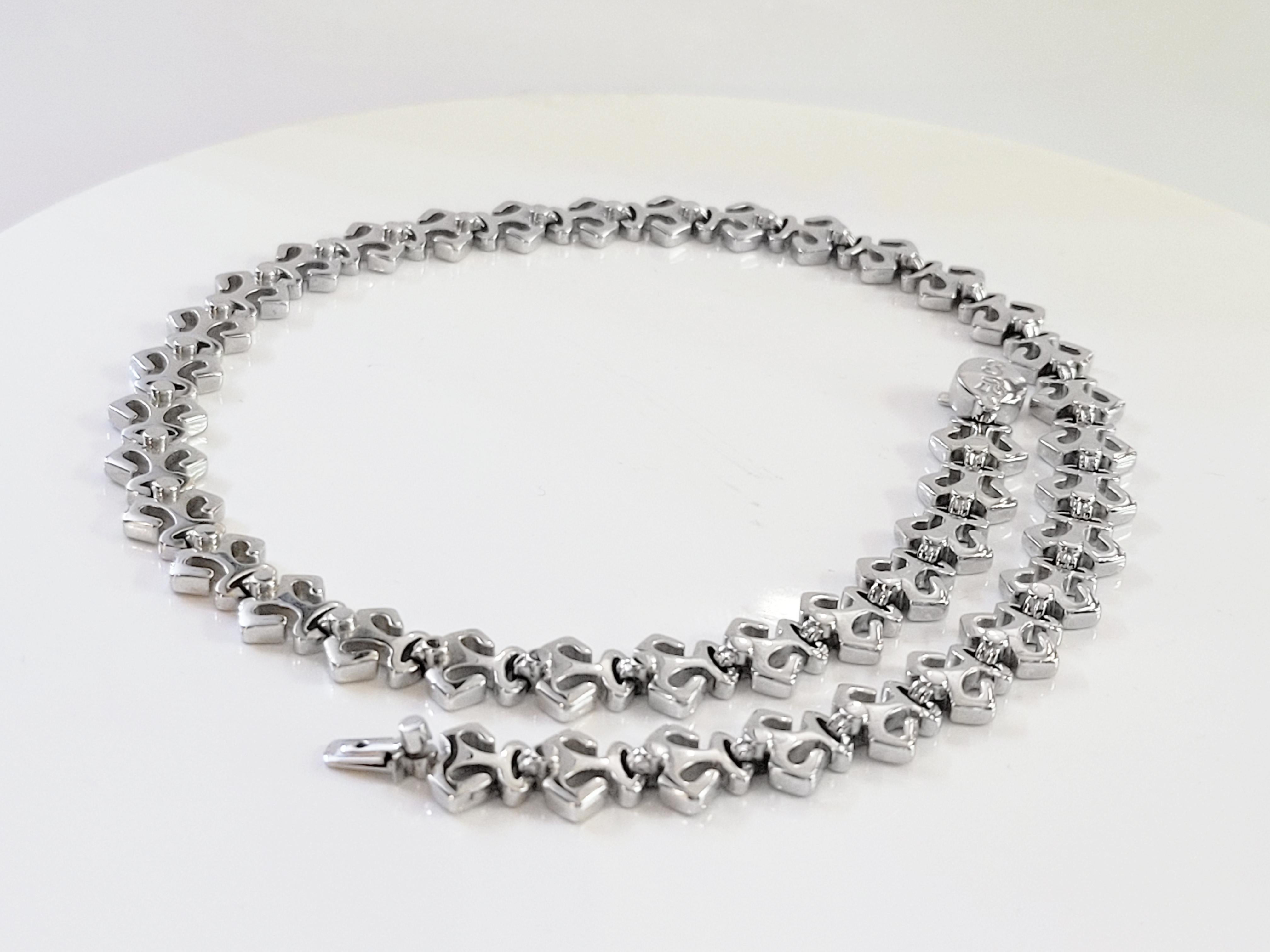 Garrard necklace 
18K White gold
Necklace Length 16''
Width 10.8mm
Weight 83.1gr
Retail price: $26000
