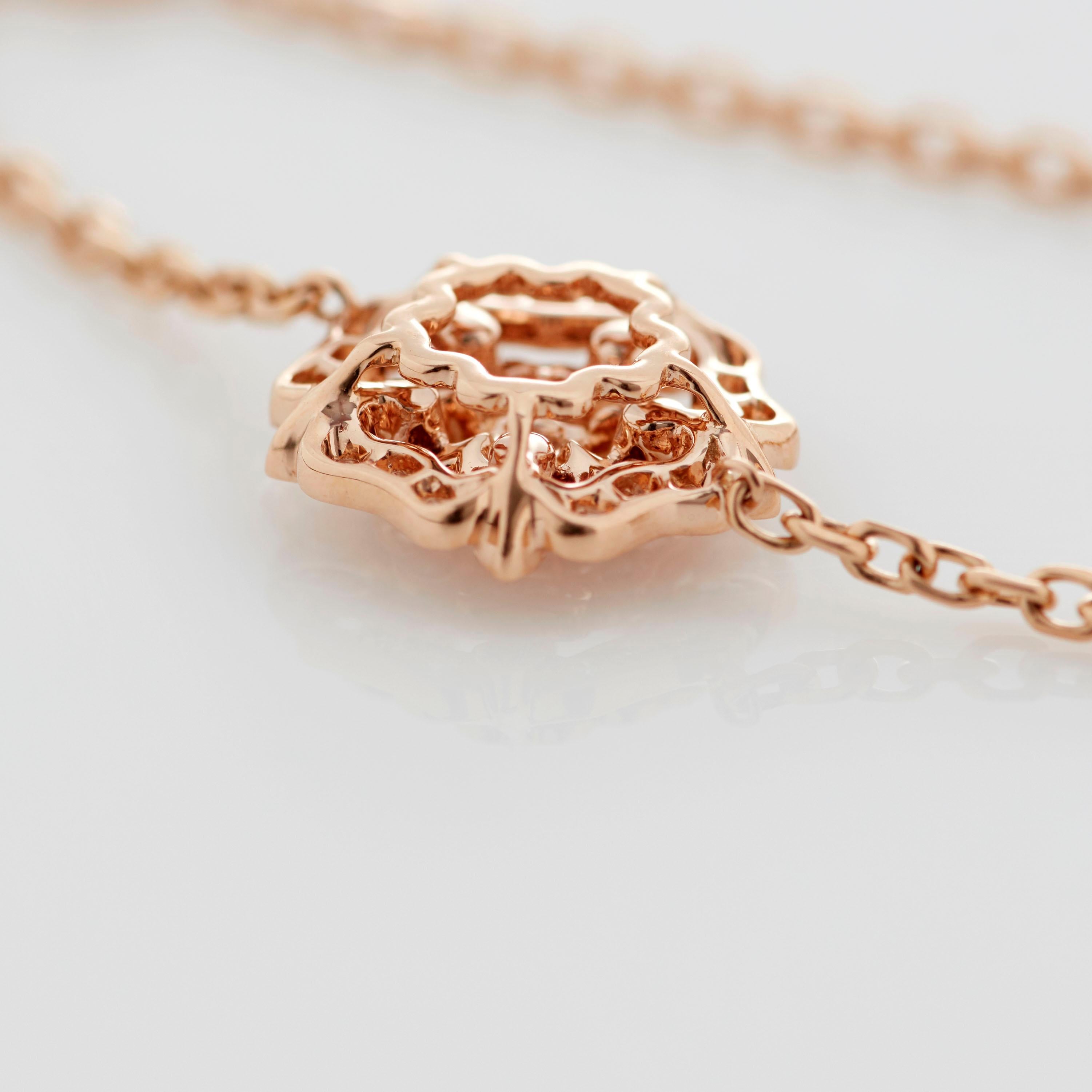 Round Cut Garrard 'Tudor Rose' 18 Karat Rose Gold Round White Diamond Bracelet For Sale