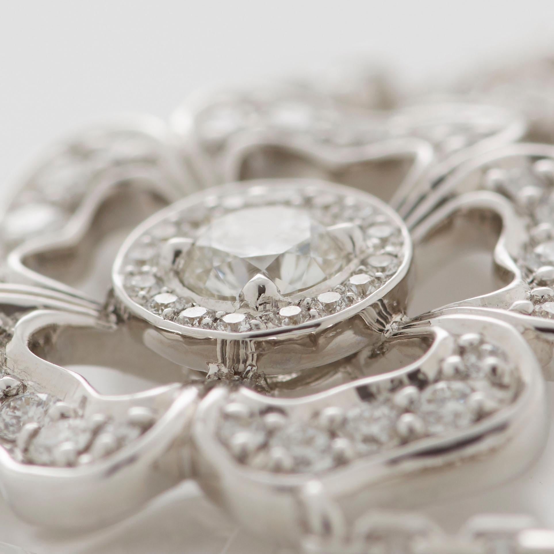 Garrard 'Tudor Rose Petal' 18 Karat White Gold White Diamond Pendant In New Condition For Sale In London, London