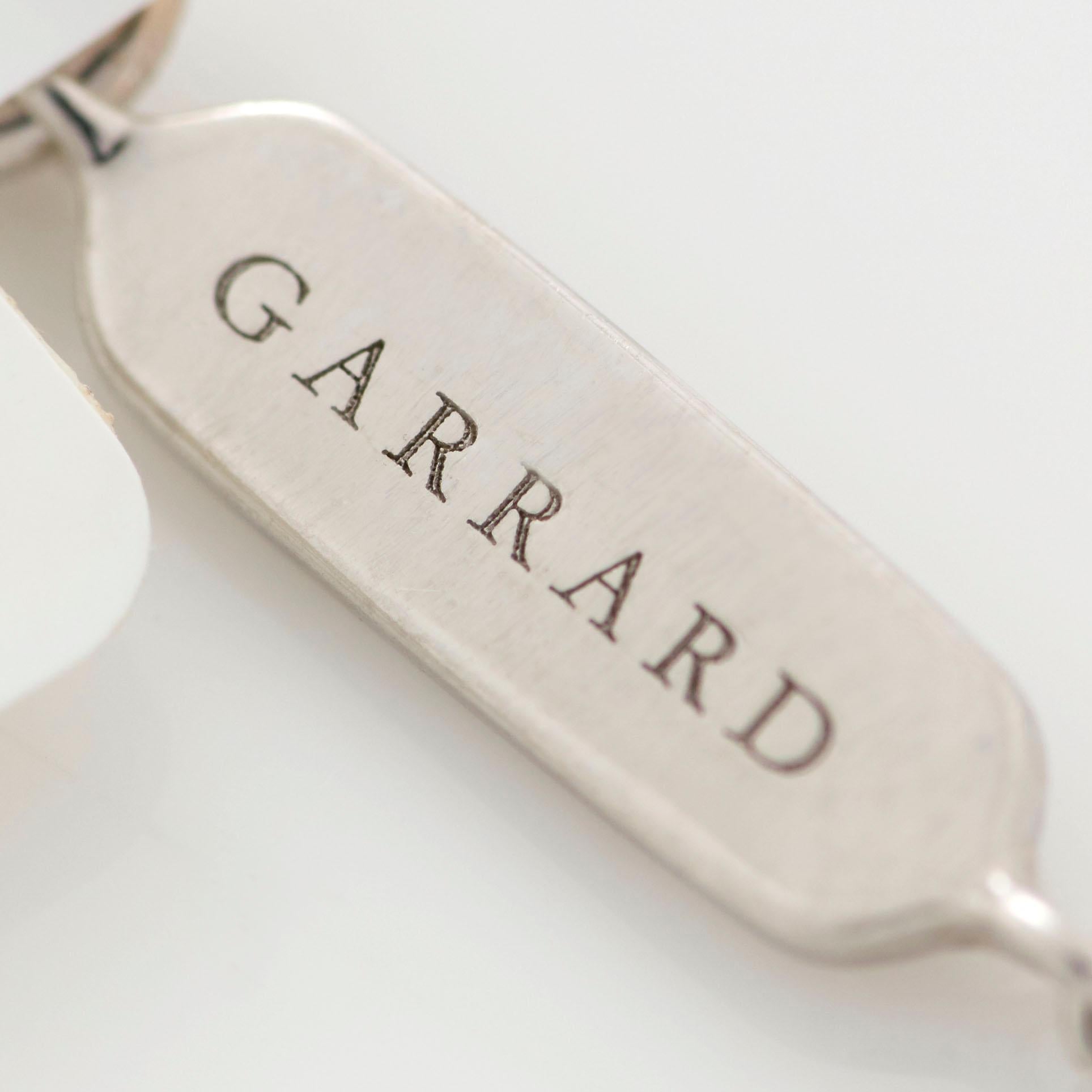 Garrard 'Tudor Rose Petal' 18 Karat White Gold White Diamond Pendant For Sale 3