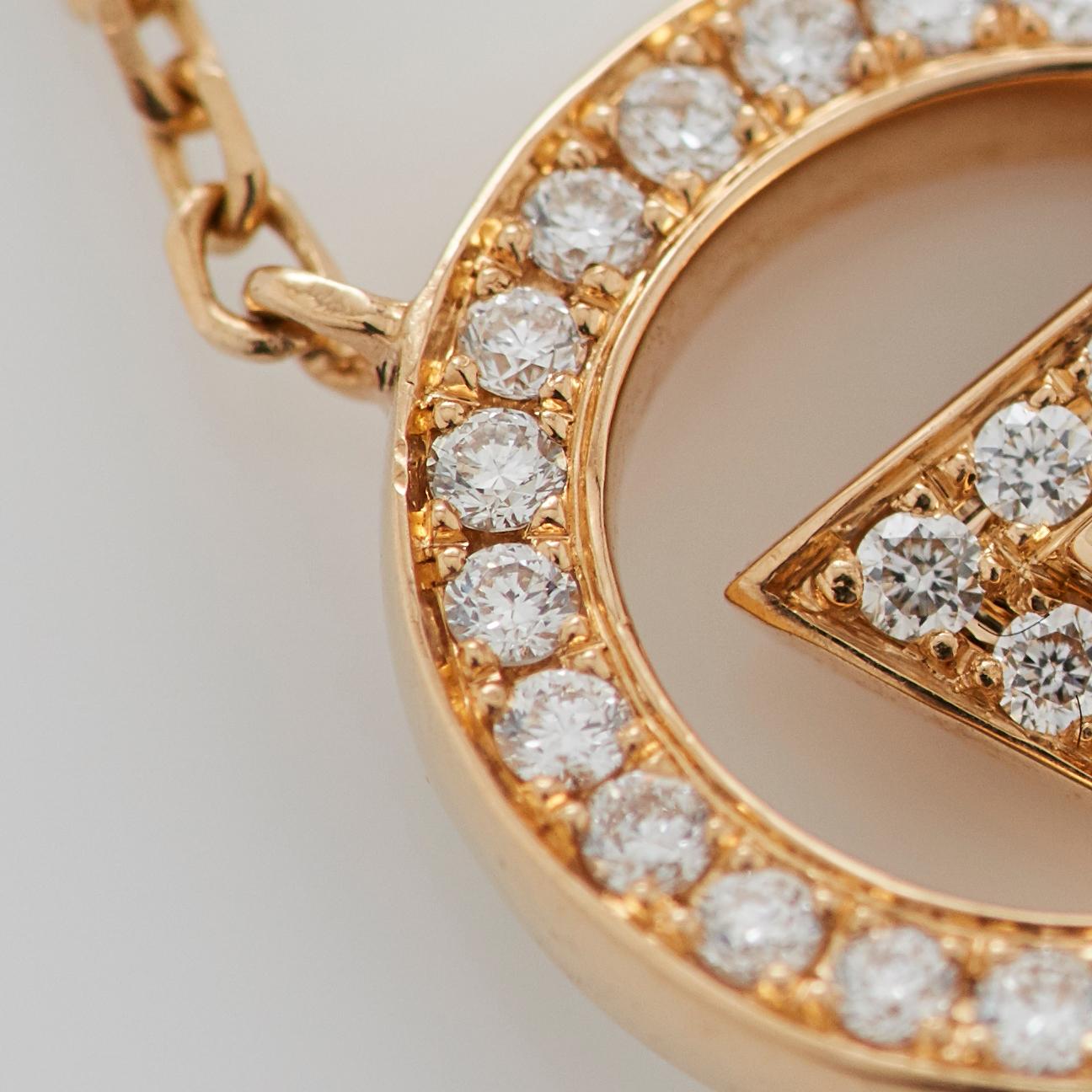 Garrard 'TwentyFour' 18 Karat Yellow Gold White Diamond Horizontal Pendant For Sale 3