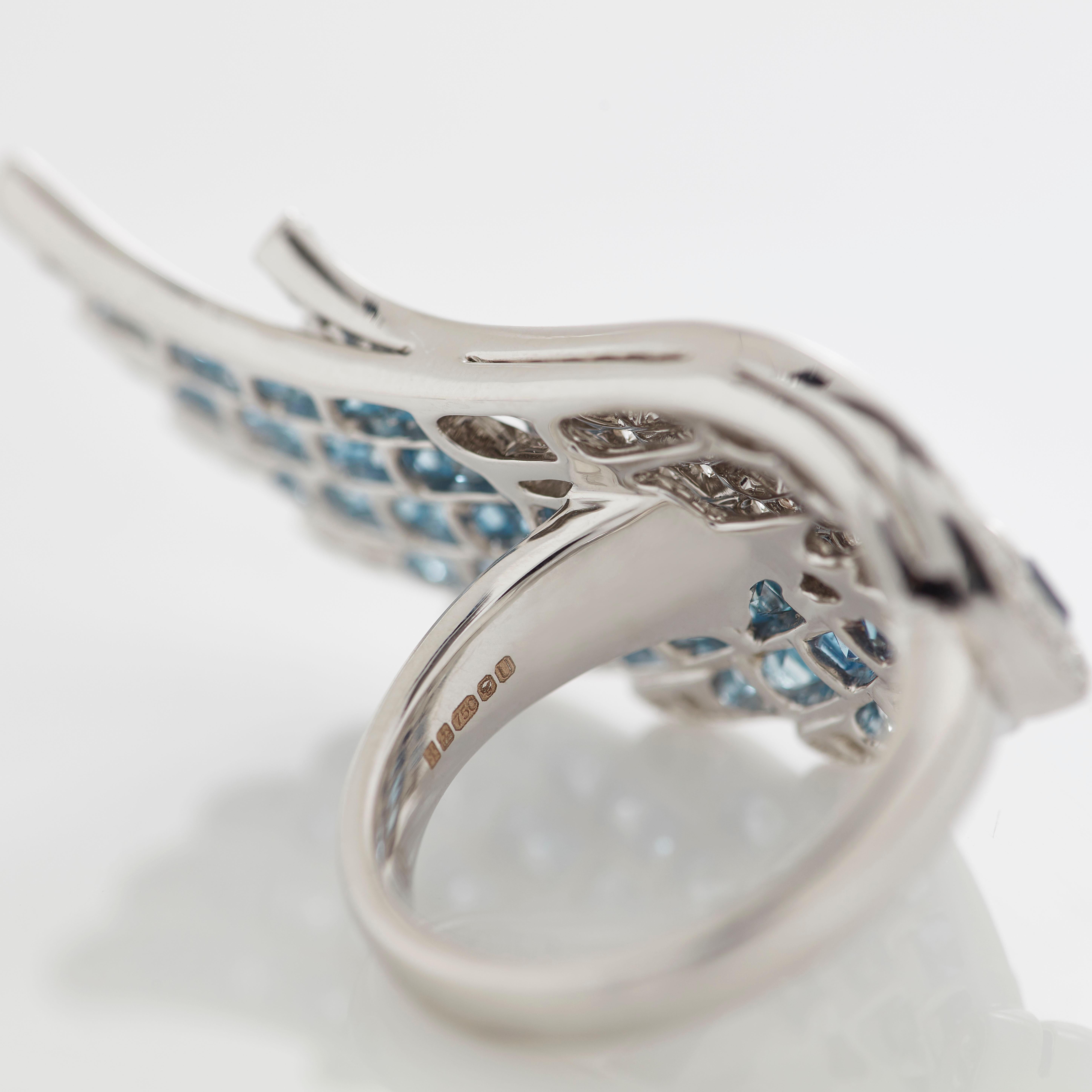 Garrard 'Wings Embrace' 18 Karat White Gold White Diamond Aquamarine Ring For Sale 4