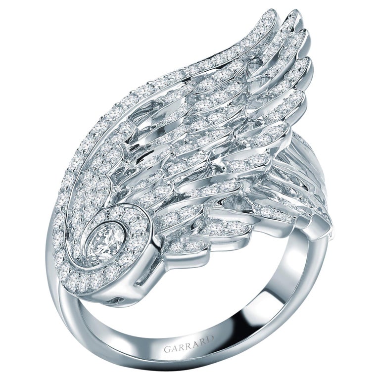 Garrard 'Wings Embrace' 18 Karat White Gold White Diamond Double Ring ...
