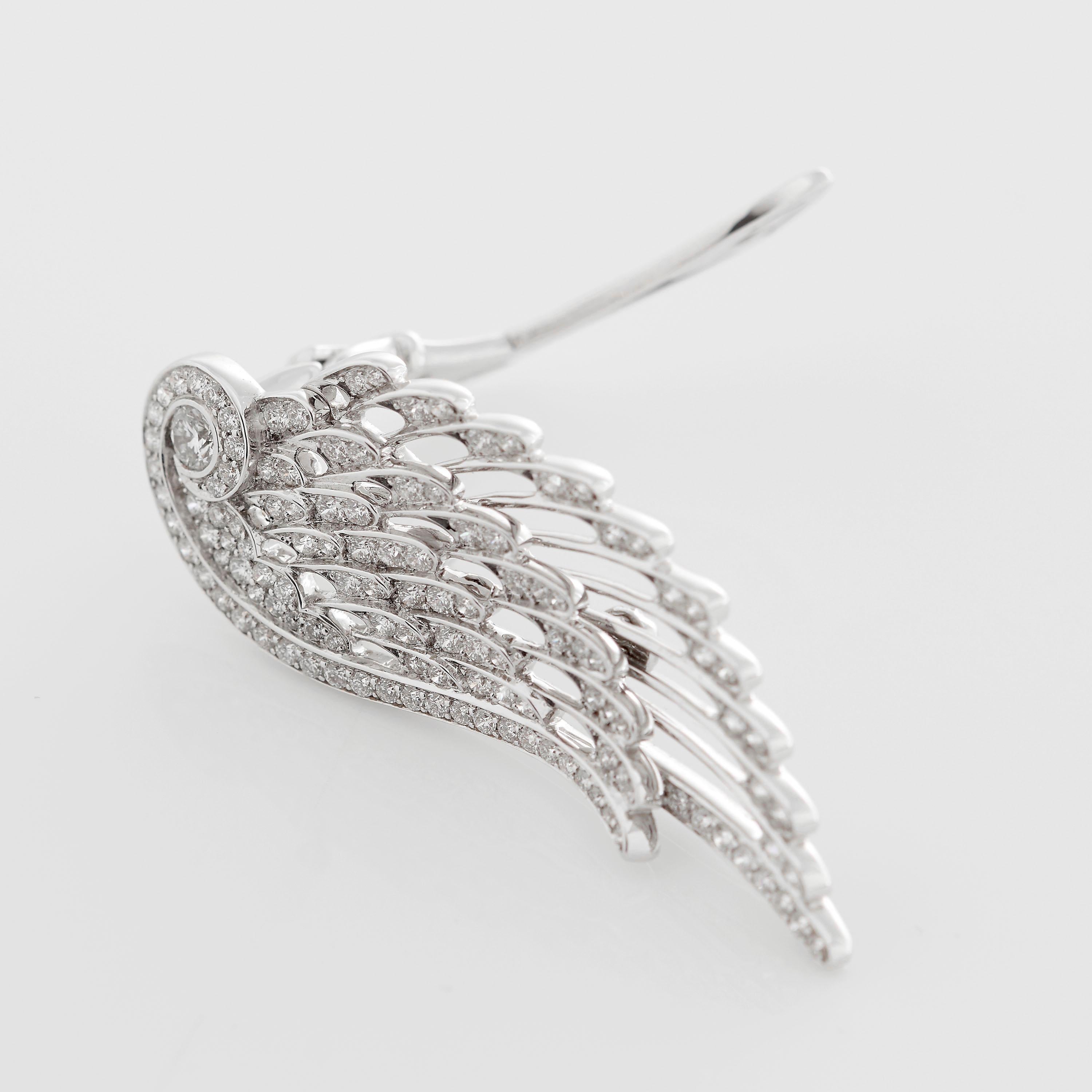 Round Cut Garrard 'Wings Embrace' 18 karat White Gold White Diamond Drop Earrings For Sale
