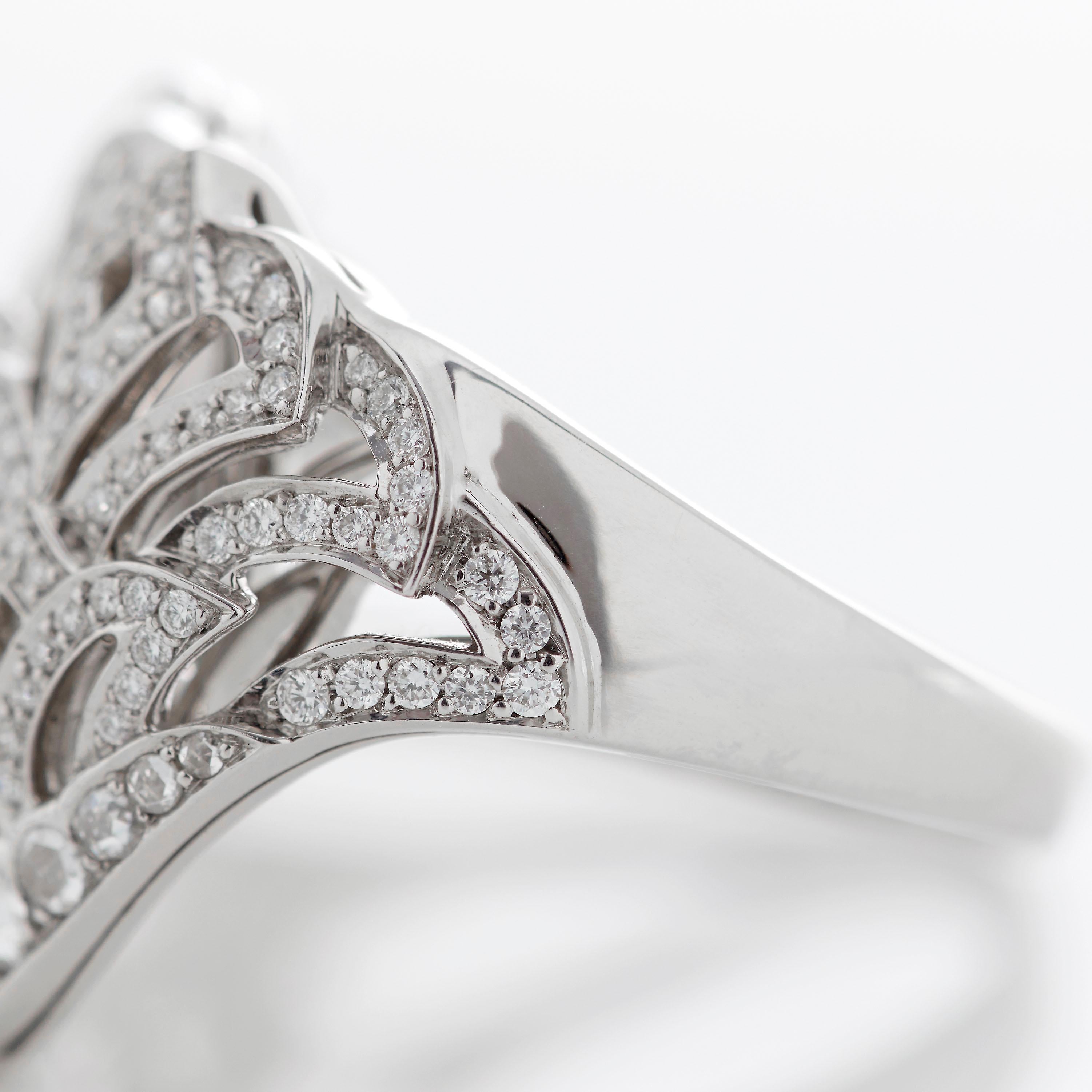 Women's or Men's Garrard 'Wings Lace' 18 Karat White Gold White Diamond Double Finger Ring For Sale