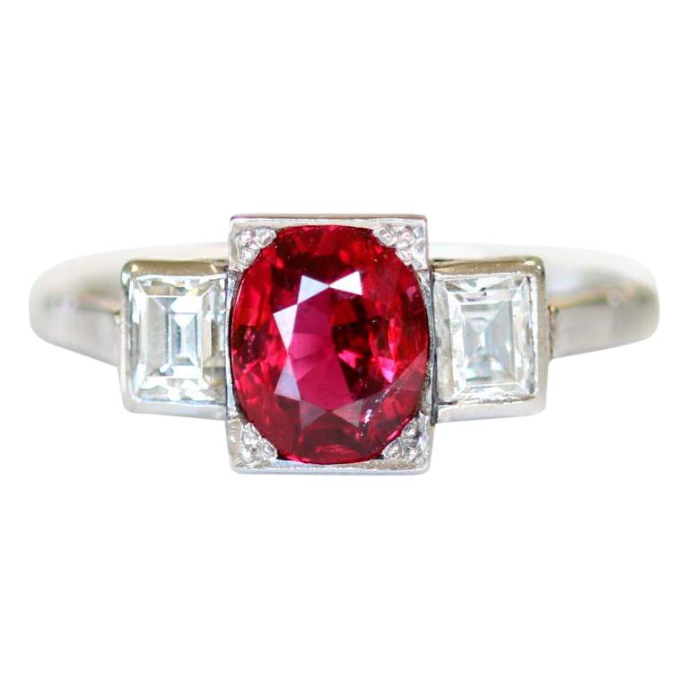 Garrards & Co Art Deco 2.09ct Ruby and Diamond Platinum Ring For Sale