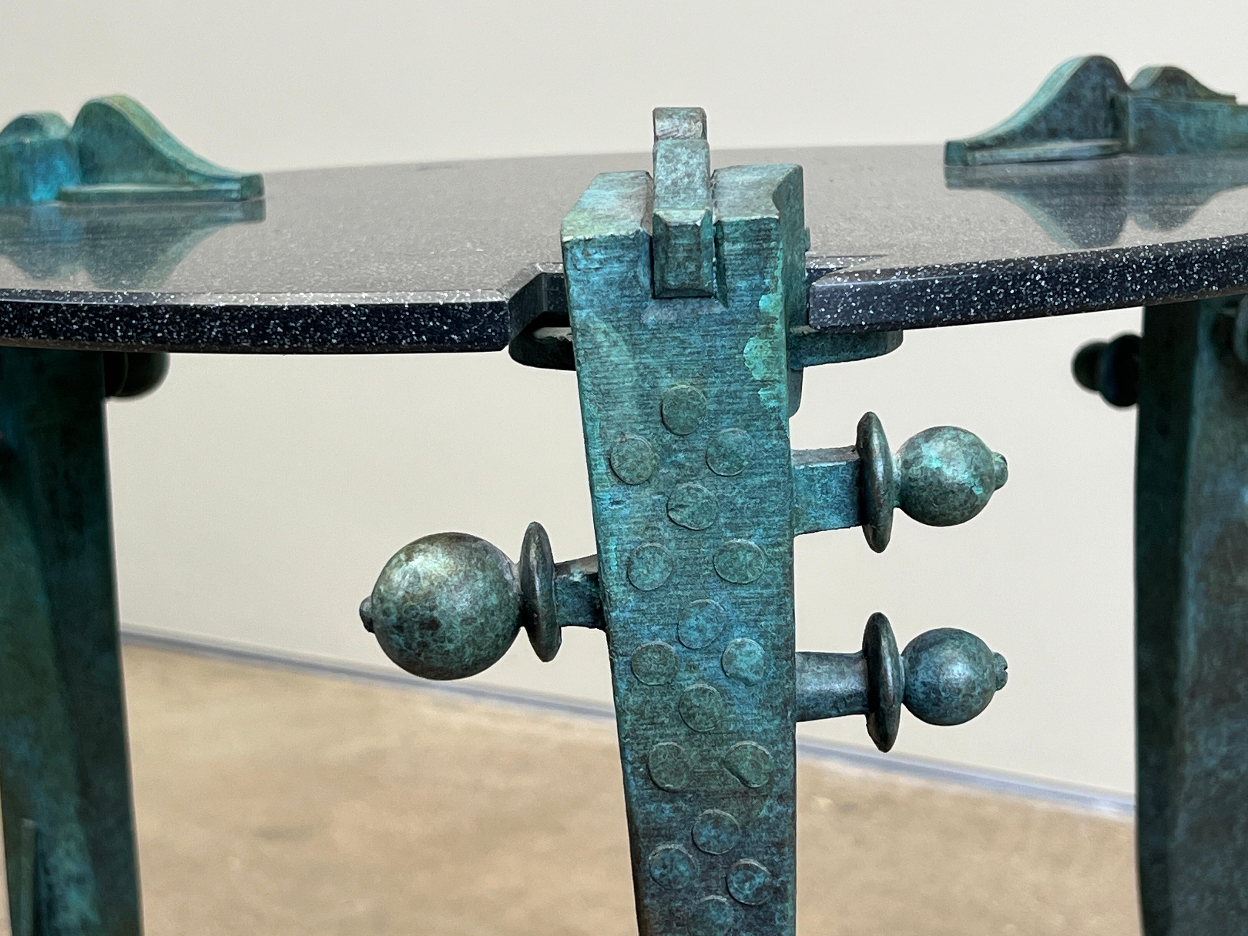 Beistelltisch aus Bronze mit Garry Knox Bennett im Angebot 6
