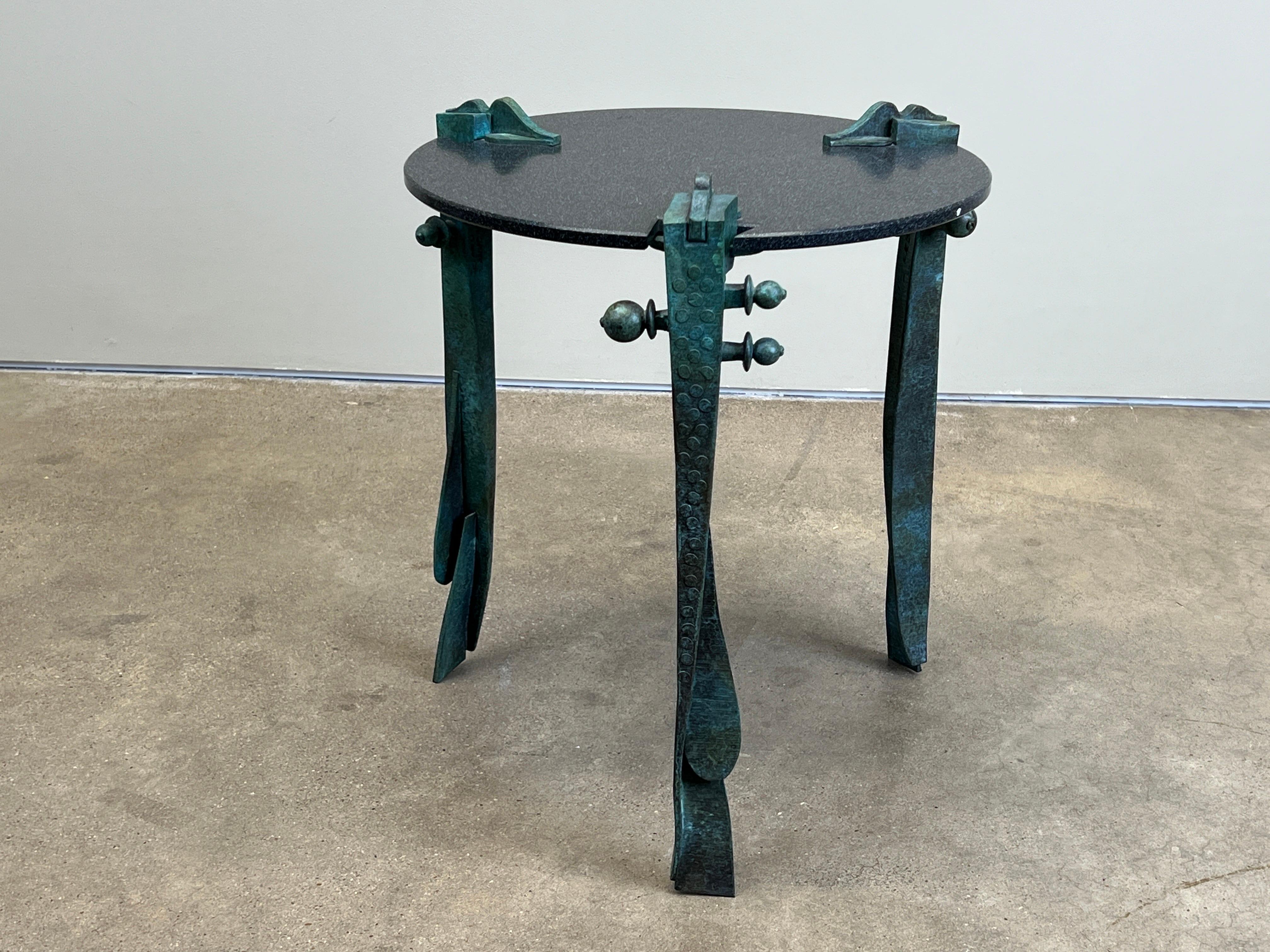 Beistelltisch aus Bronze mit Garry Knox Bennett im Angebot 8