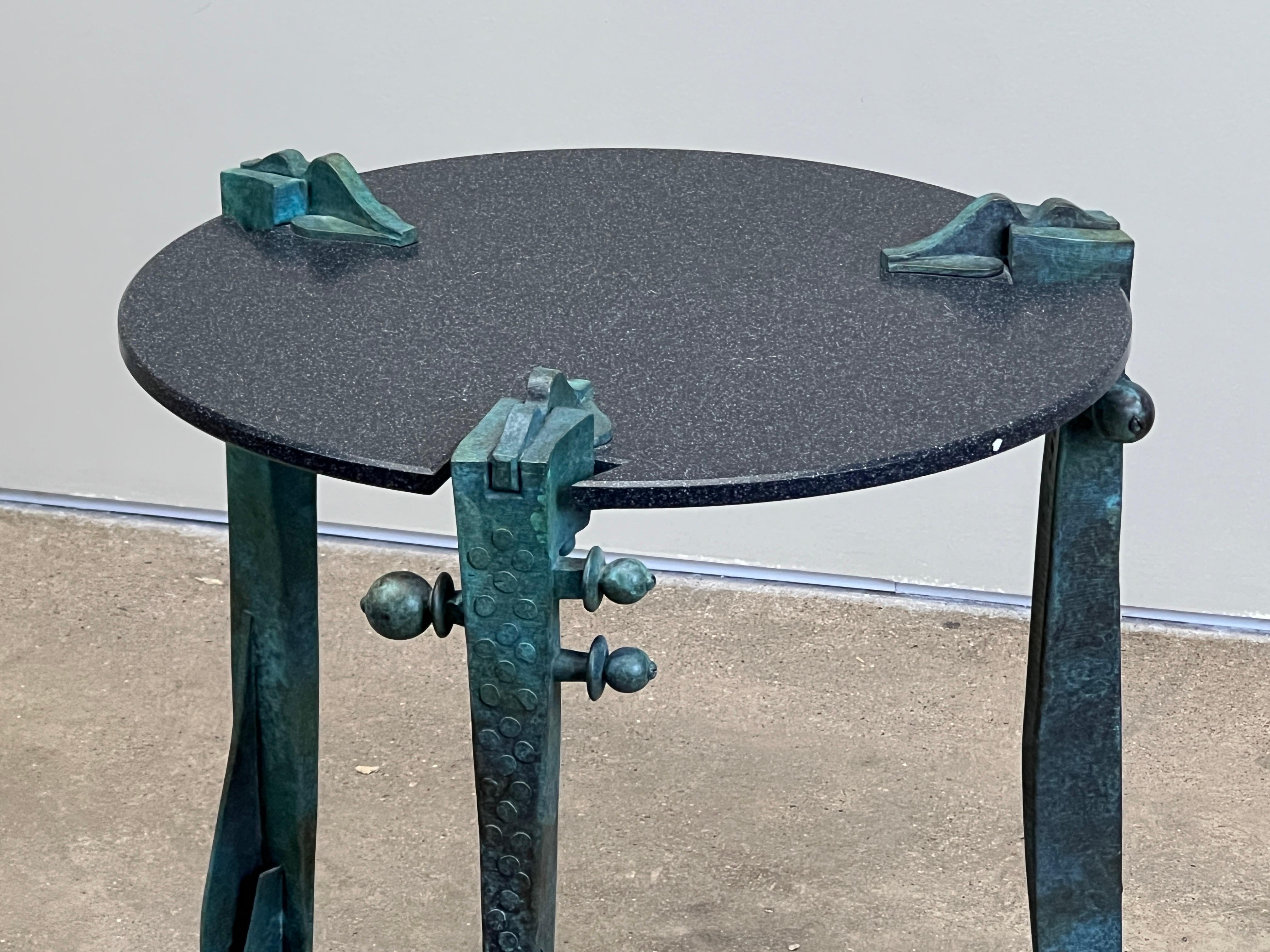 Beistelltisch aus Bronze mit Garry Knox Bennett im Angebot 12