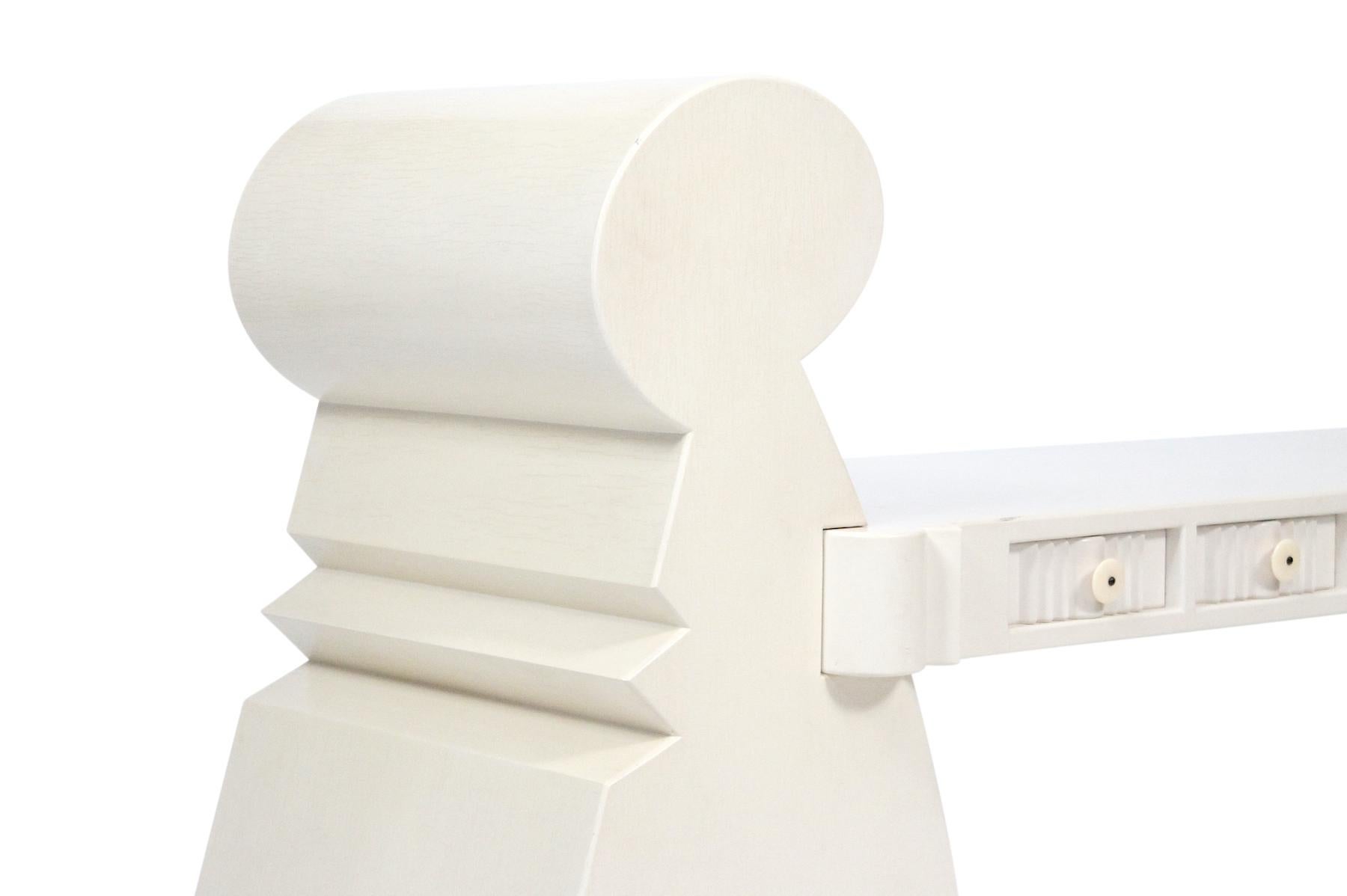 Garry Knox Bennett Skulpturale „Whistling Bench“ aus Garry im Angebot 1