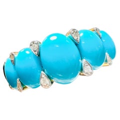 Garter Ring in 18 Carat Yellow Gold Set with Turquoise in Cabochon and Small