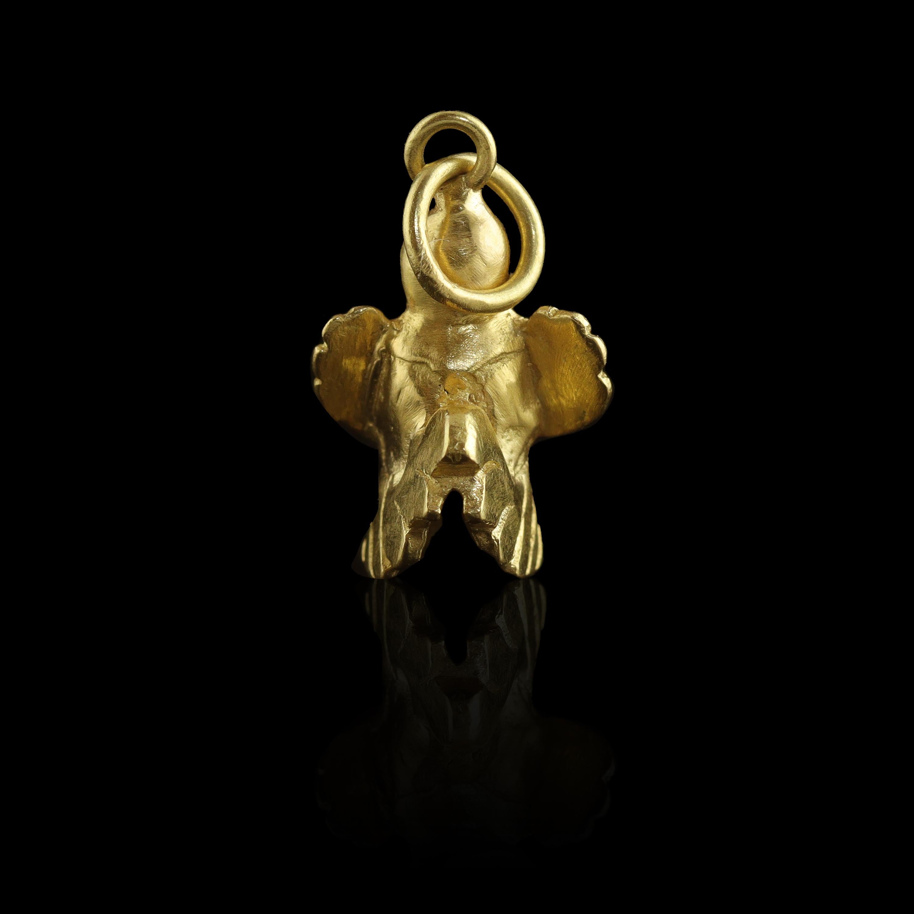 Ico & the Bird & Turquoise Mountain Myanmar Garuda Zodiac 18 Karat Gold Pendant In New Condition For Sale In Los Angeles, CA