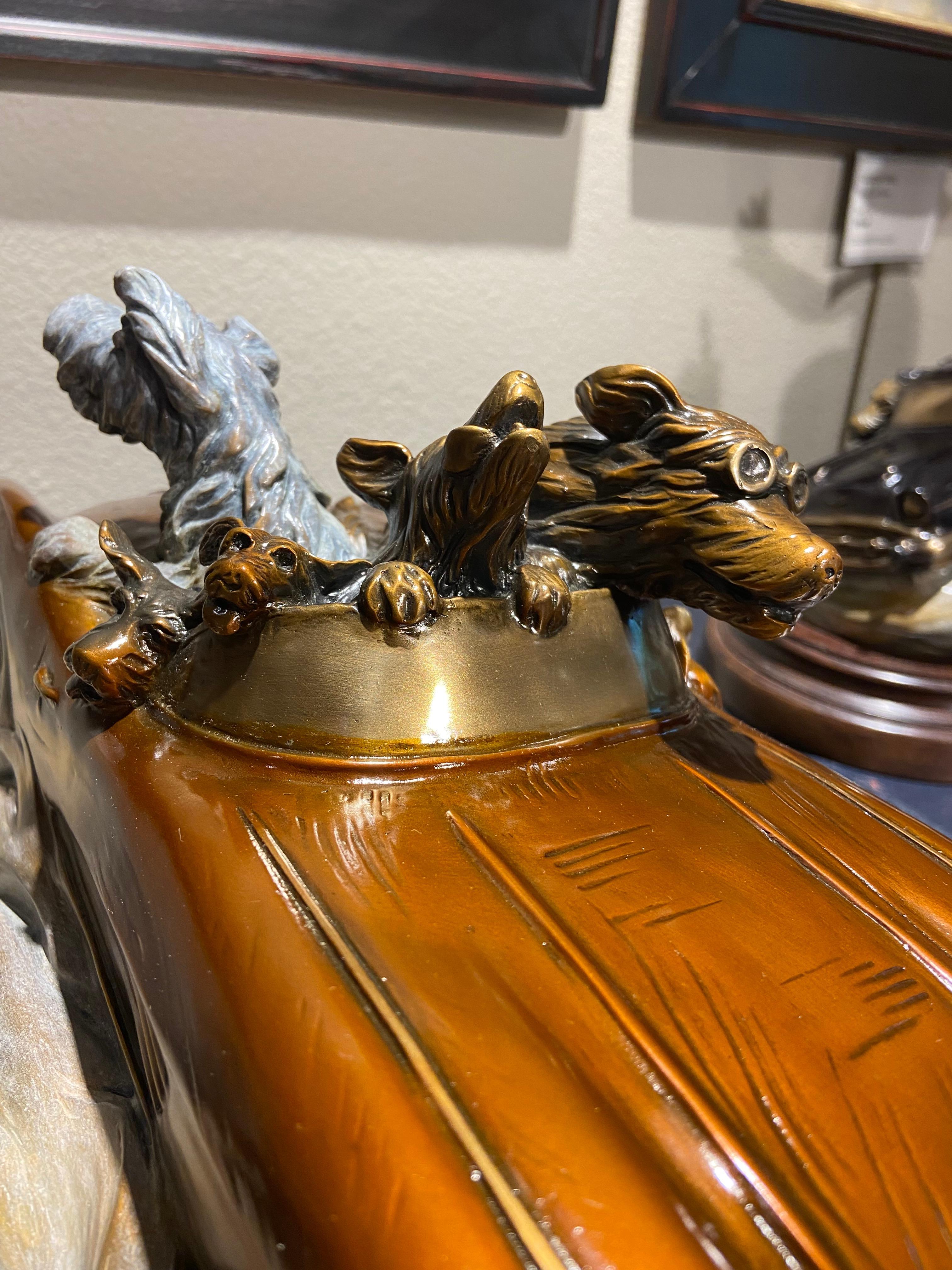 À la poursuite des papillons - Surréalisme Sculpture par Gary Alsum