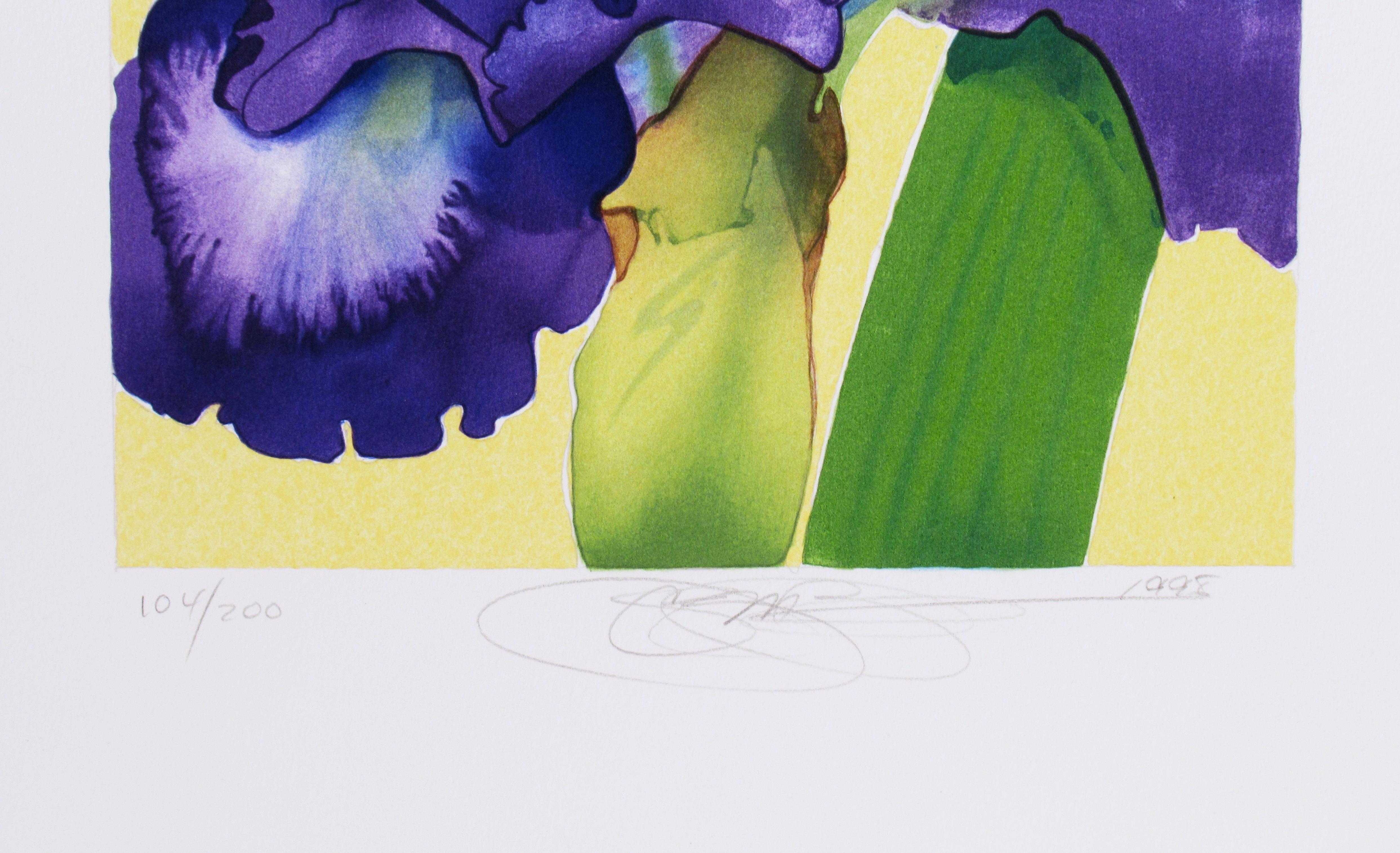 Iris (Beige), Figurative Print, von Gary Bukovnik