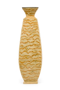 Gary Dipasquale Vase à 4 faces avec rayures crème et Brown et intérieur noir