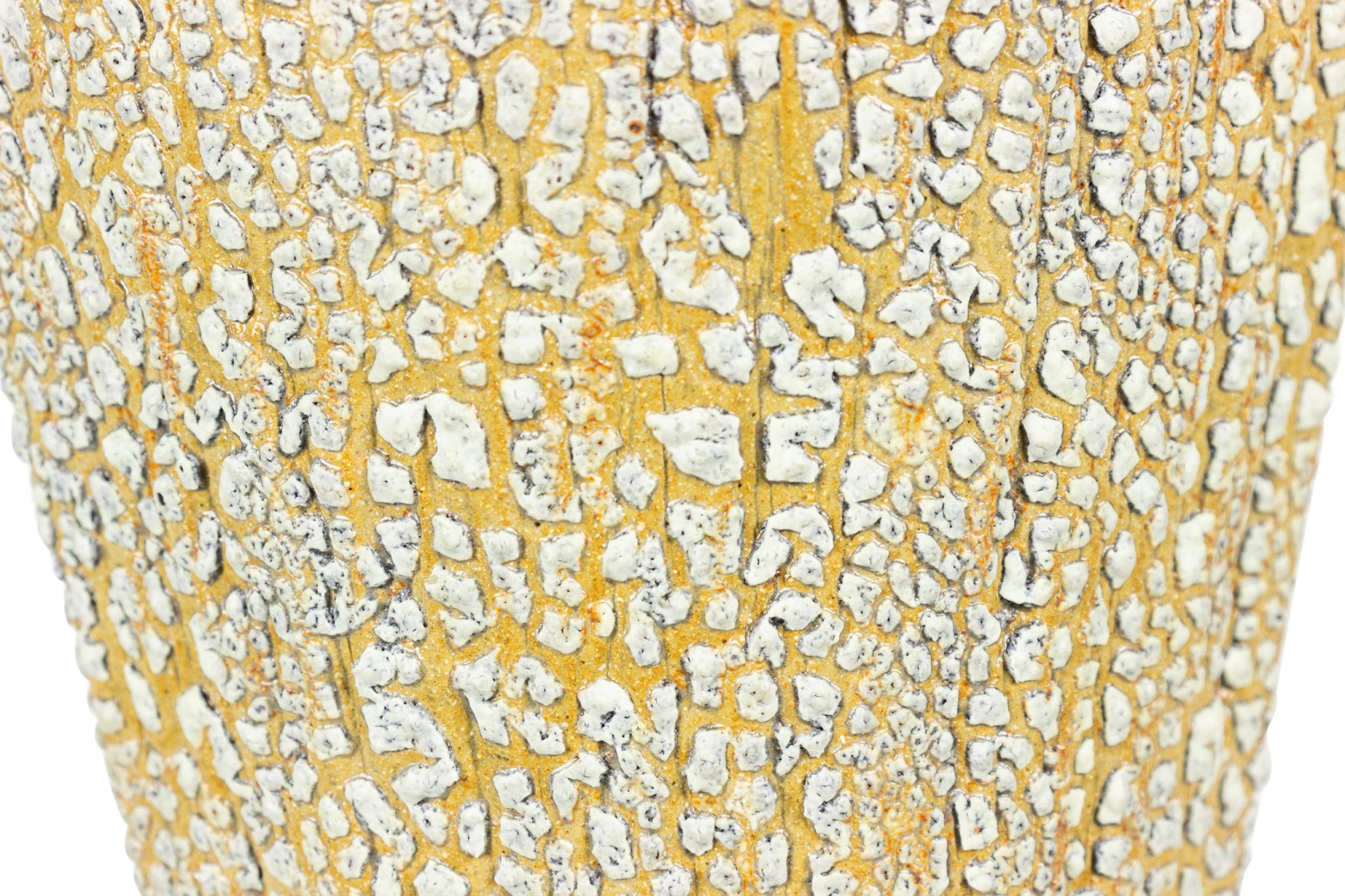 Hand-Crafted Gary DiPasquale Ceramic Tall Thin Envelope Form Bark Texture Table Lamp For Sale