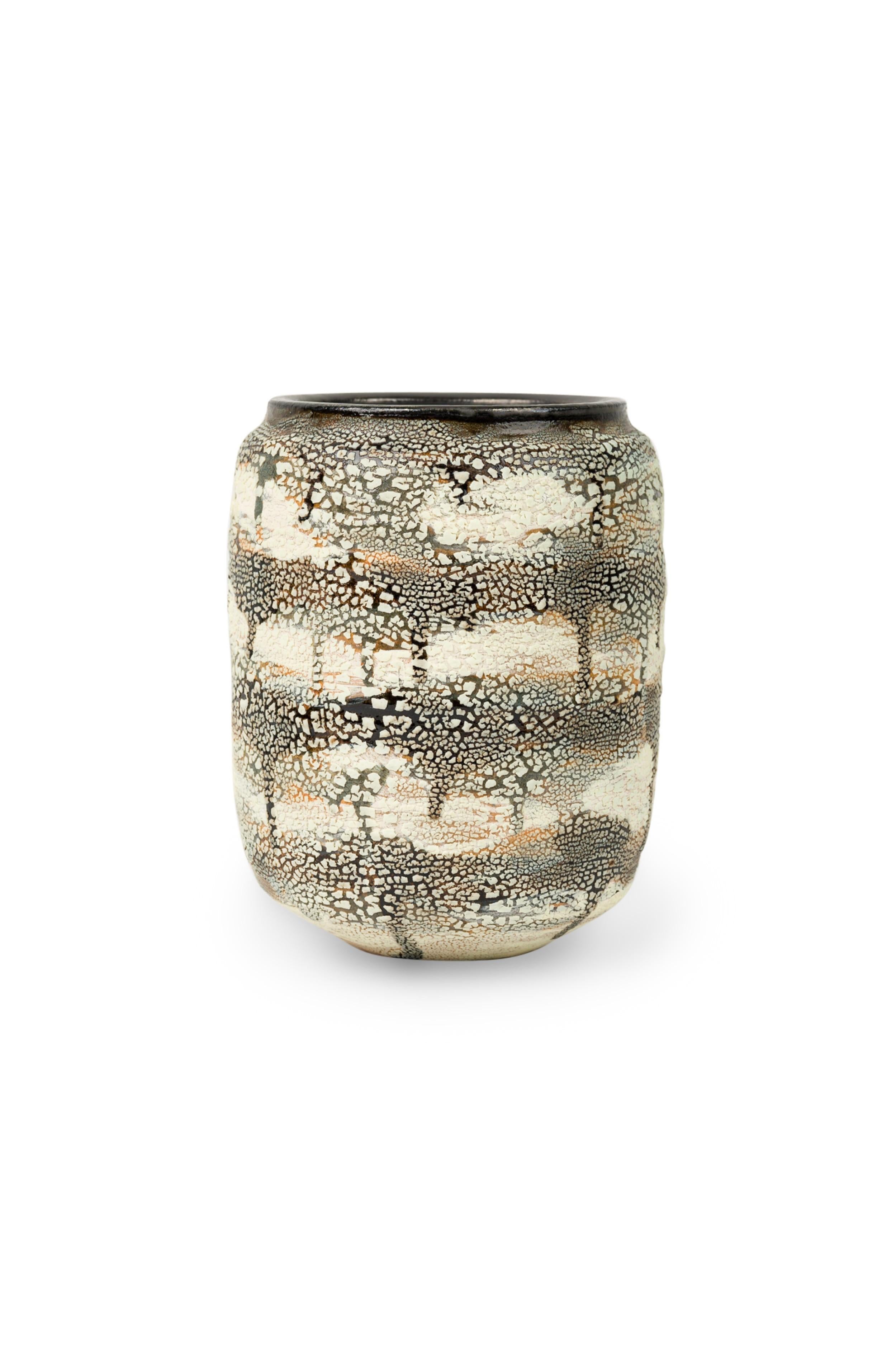 Fatto a mano Gary Dipasquale Vaso contemporaneo nero, grigio e bianco con motivo a goccia in vendita