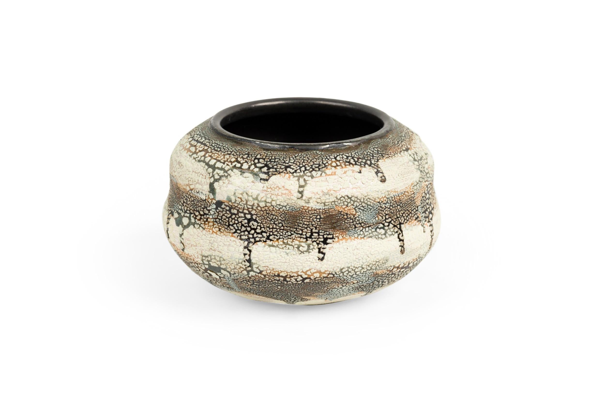 Gary DiPasquale Zeitgenössische Vase in Schwarz, Grau und Weiß mit doppeltem Kalebassen-Tropfmuster