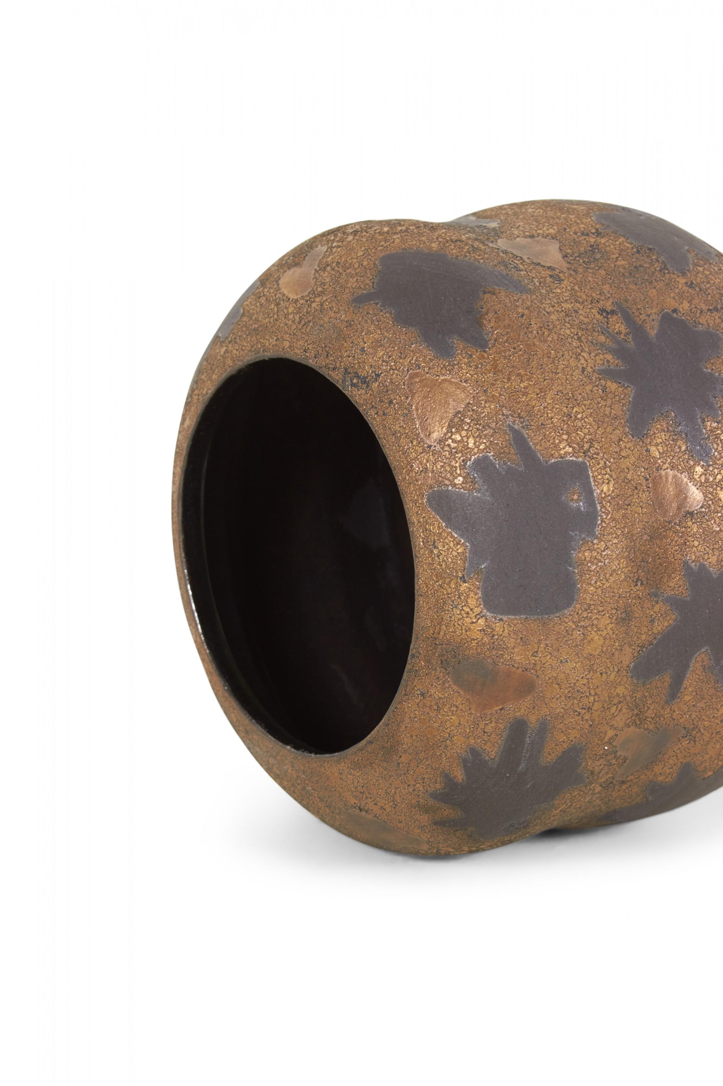 Gary DiPasquale Contemporary Bronze Texture and Black Starburst Patterned Curved For Sale 2