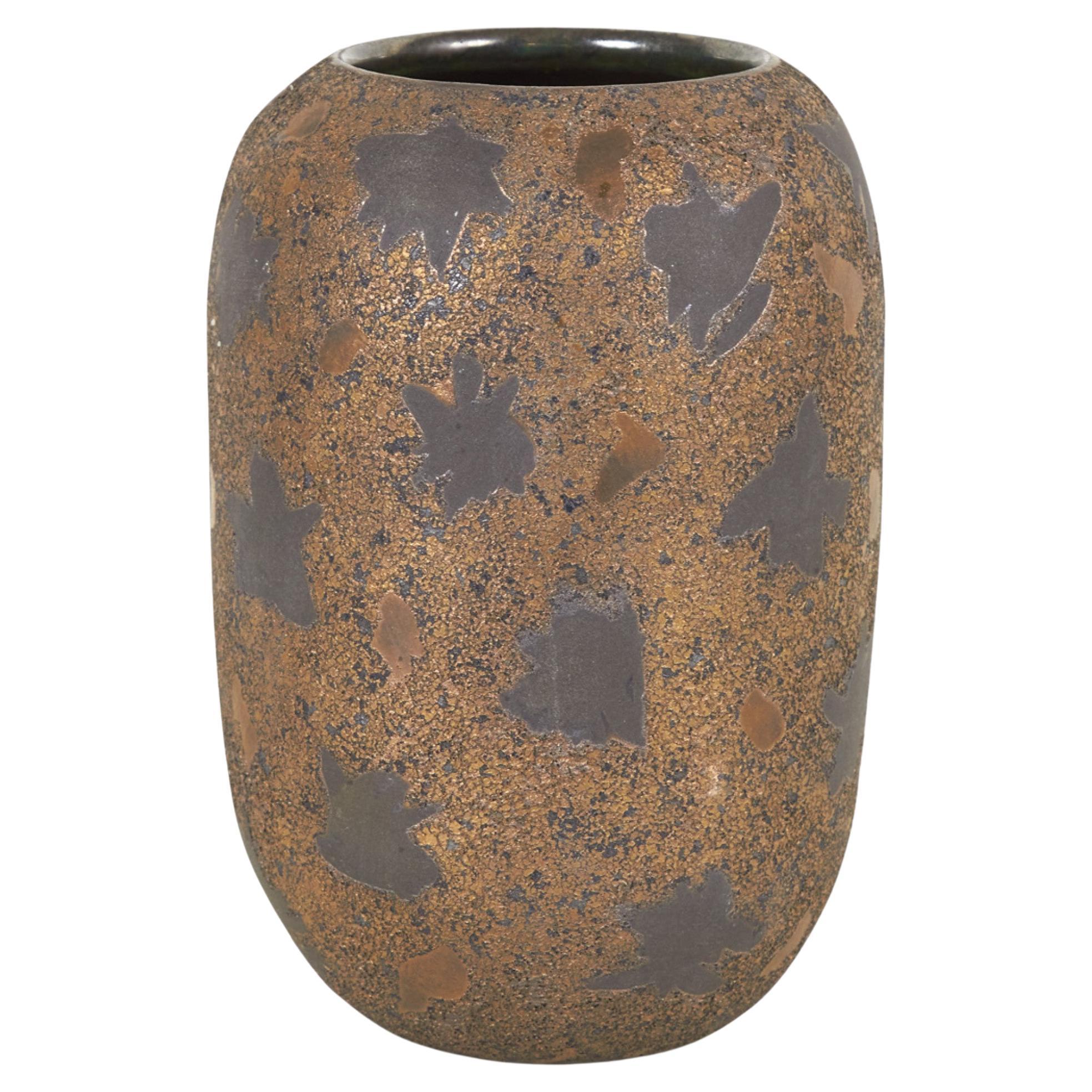 Gary DiPasquale Contemporary Bronze Texture and Black Starburst Patterned Vase For Sale