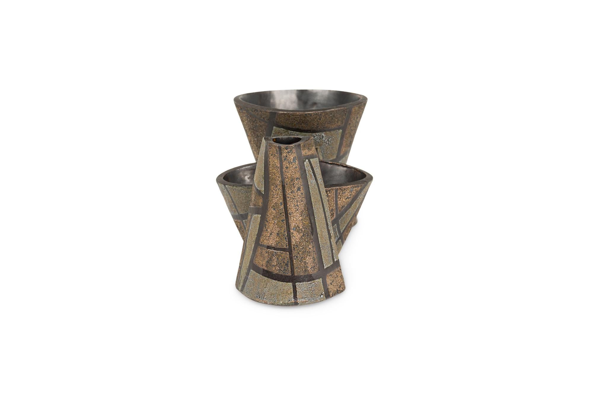 Americano Gary Dipasquale Vaso allungato multi-asimmetrico in nero, grigio geometrico in vendita