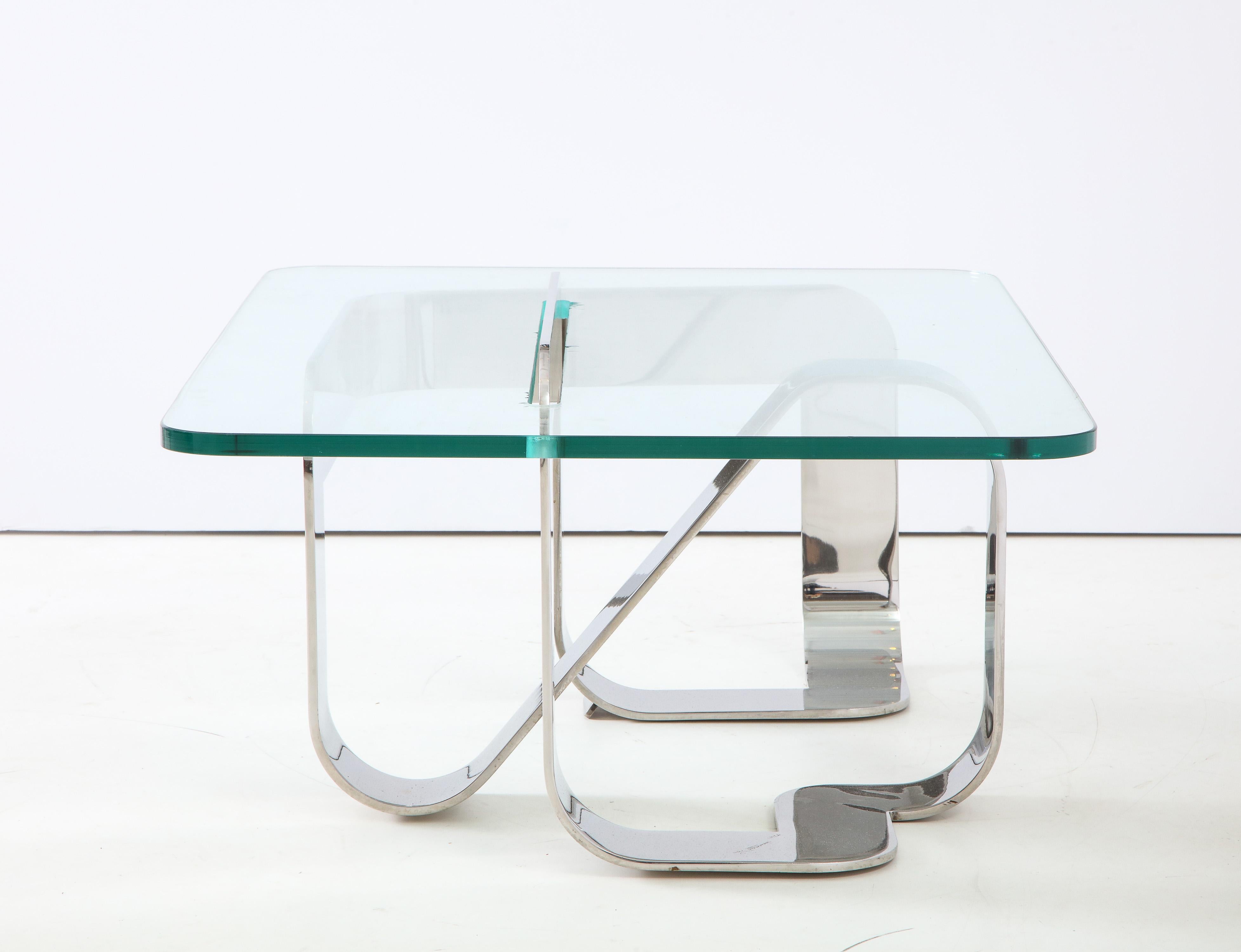 Fin du 20e siècle Table à cocktail sculpturale Gary Gutterman en acier et verre en vente