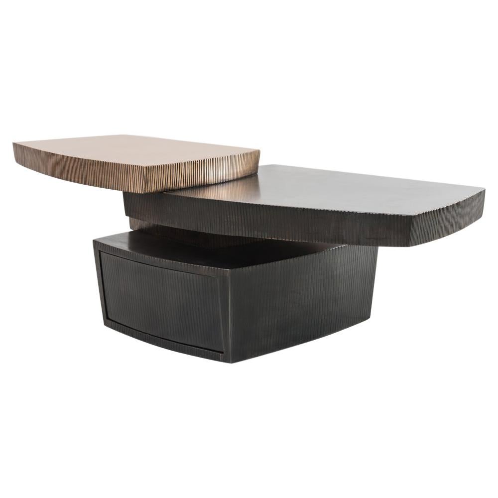 Niedriger Tisch aus Bronze und Stahl mit Schublade von Gary Magakis, USA im Angebot