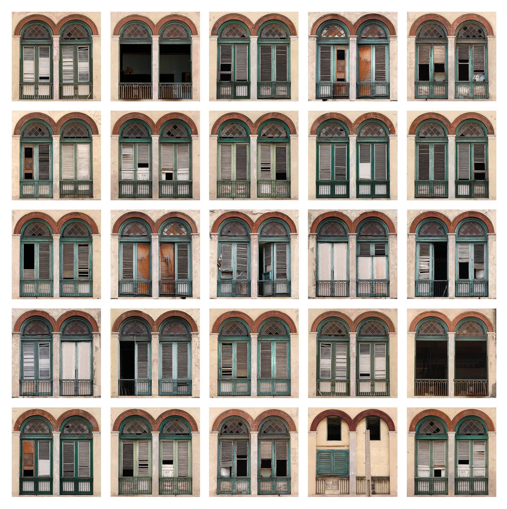Gary Mankus Color Photograph - Havana